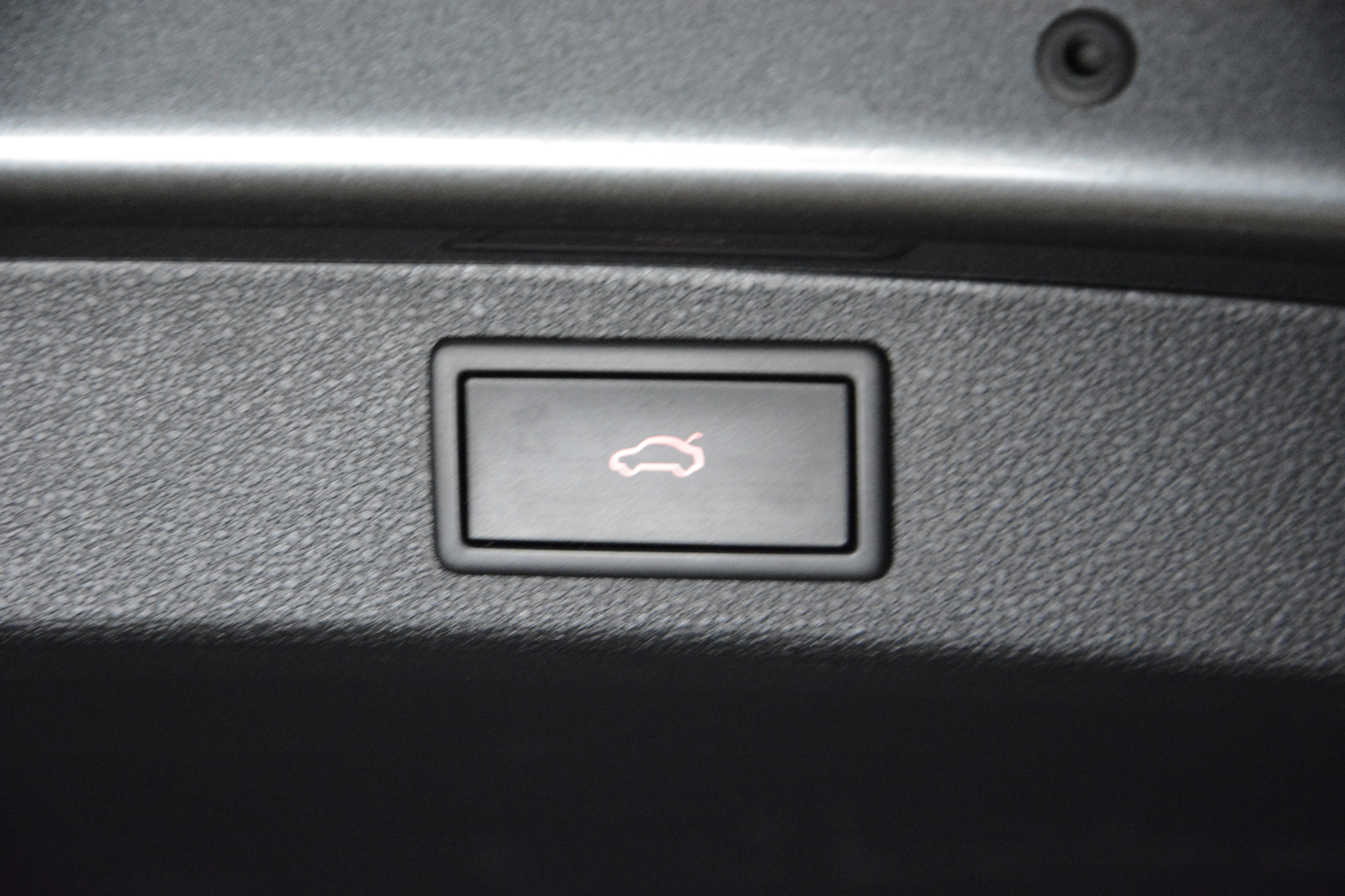 listing desktop thumbnail image 19