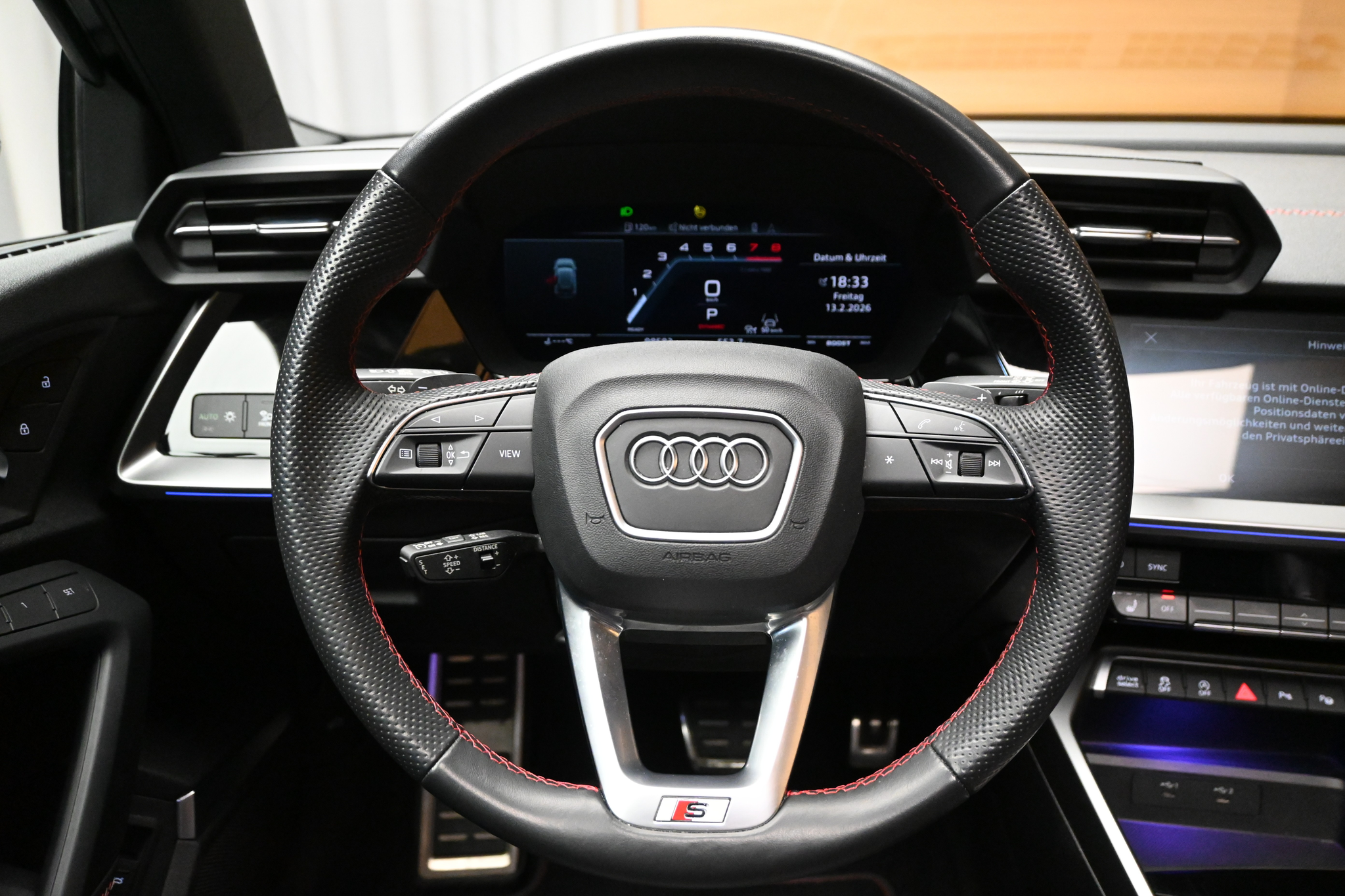 listing desktop thumbnail image 9