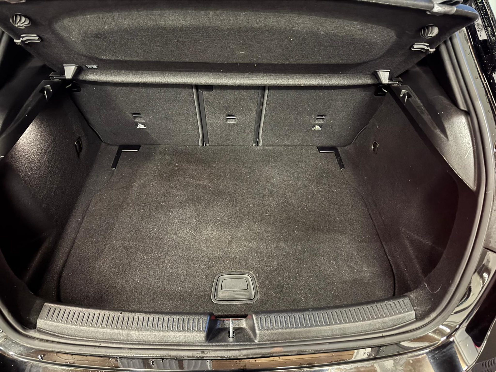 listing desktop thumbnail image 25