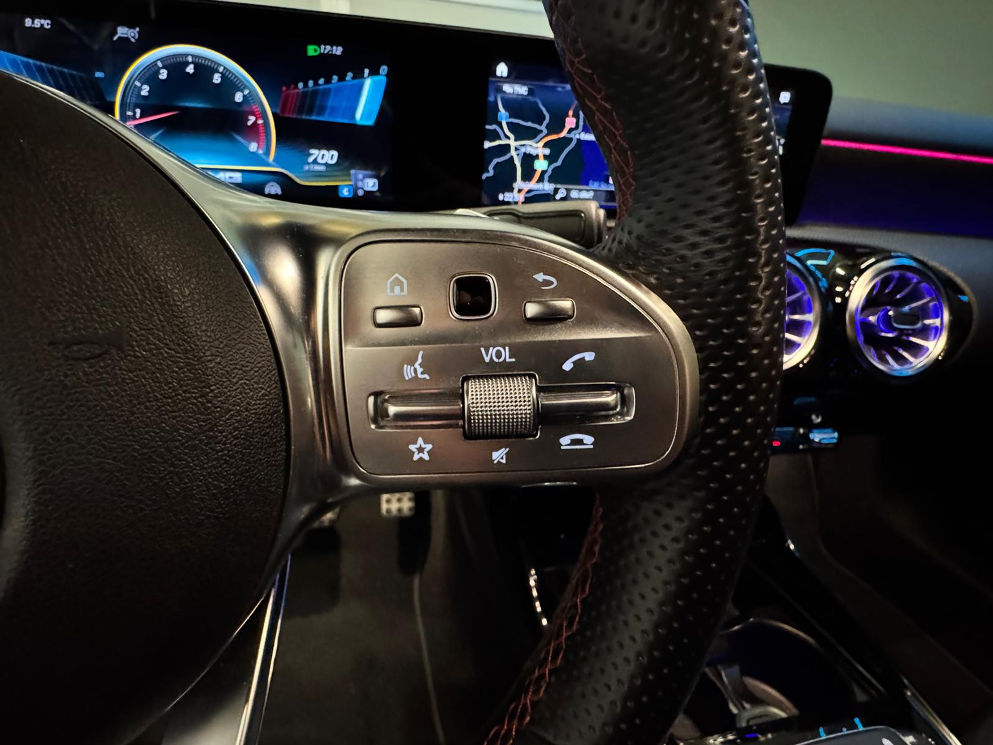 listing desktop thumbnail image 18