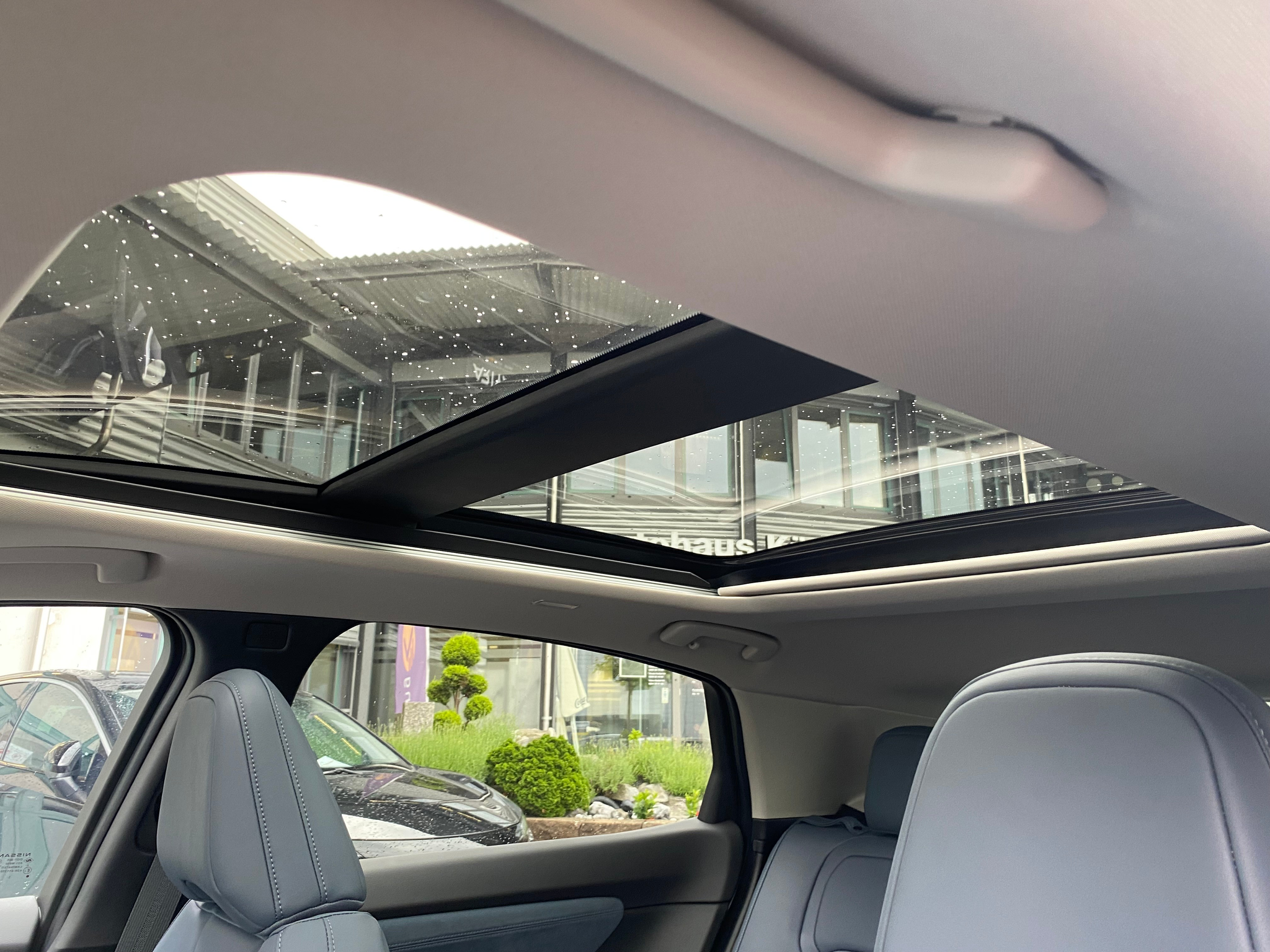 listing desktop thumbnail image 13