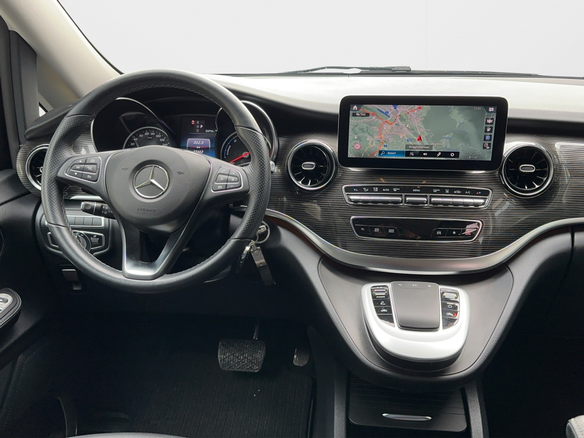 listing desktop thumbnail image 15