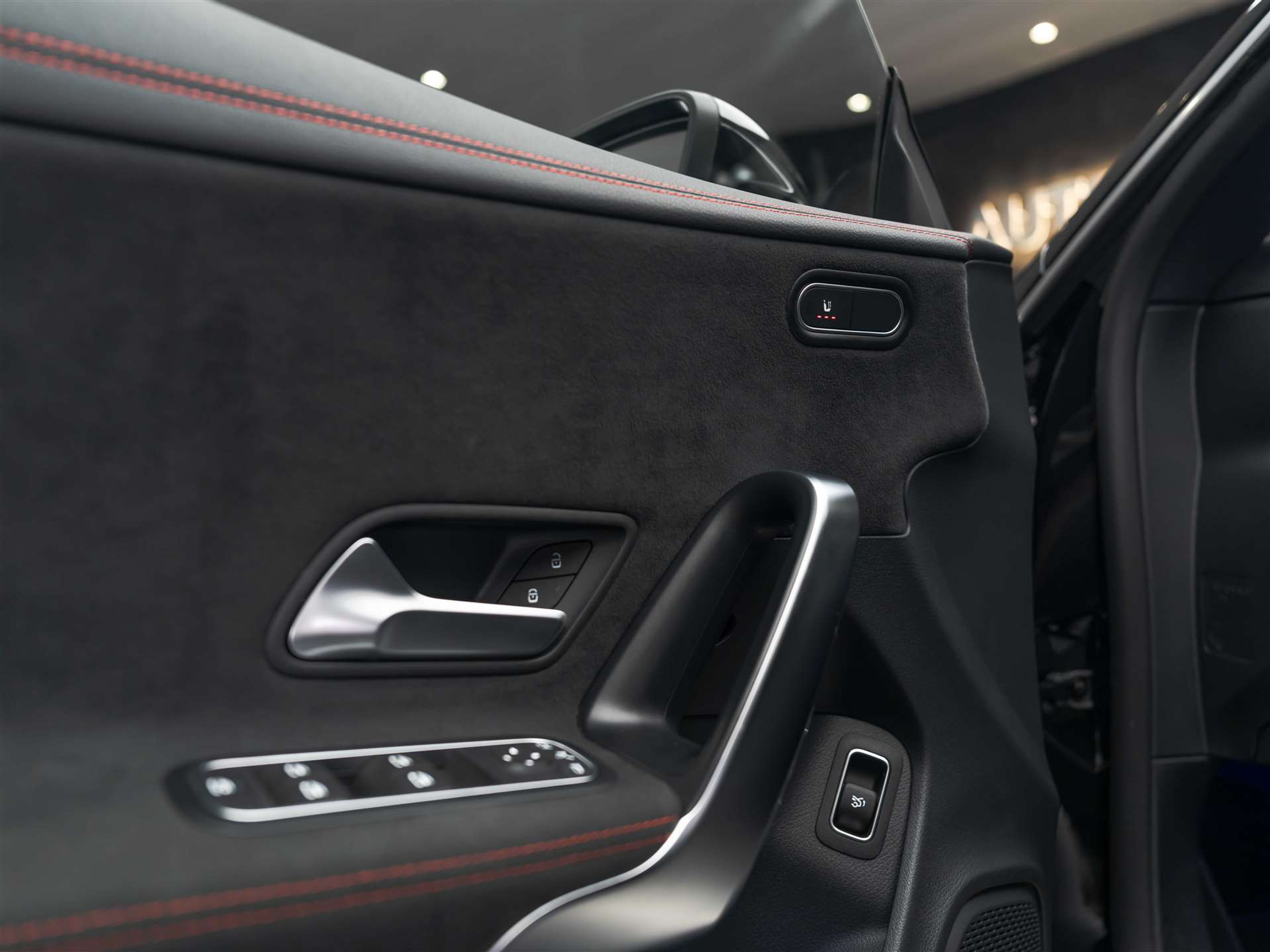 listing desktop thumbnail image 19