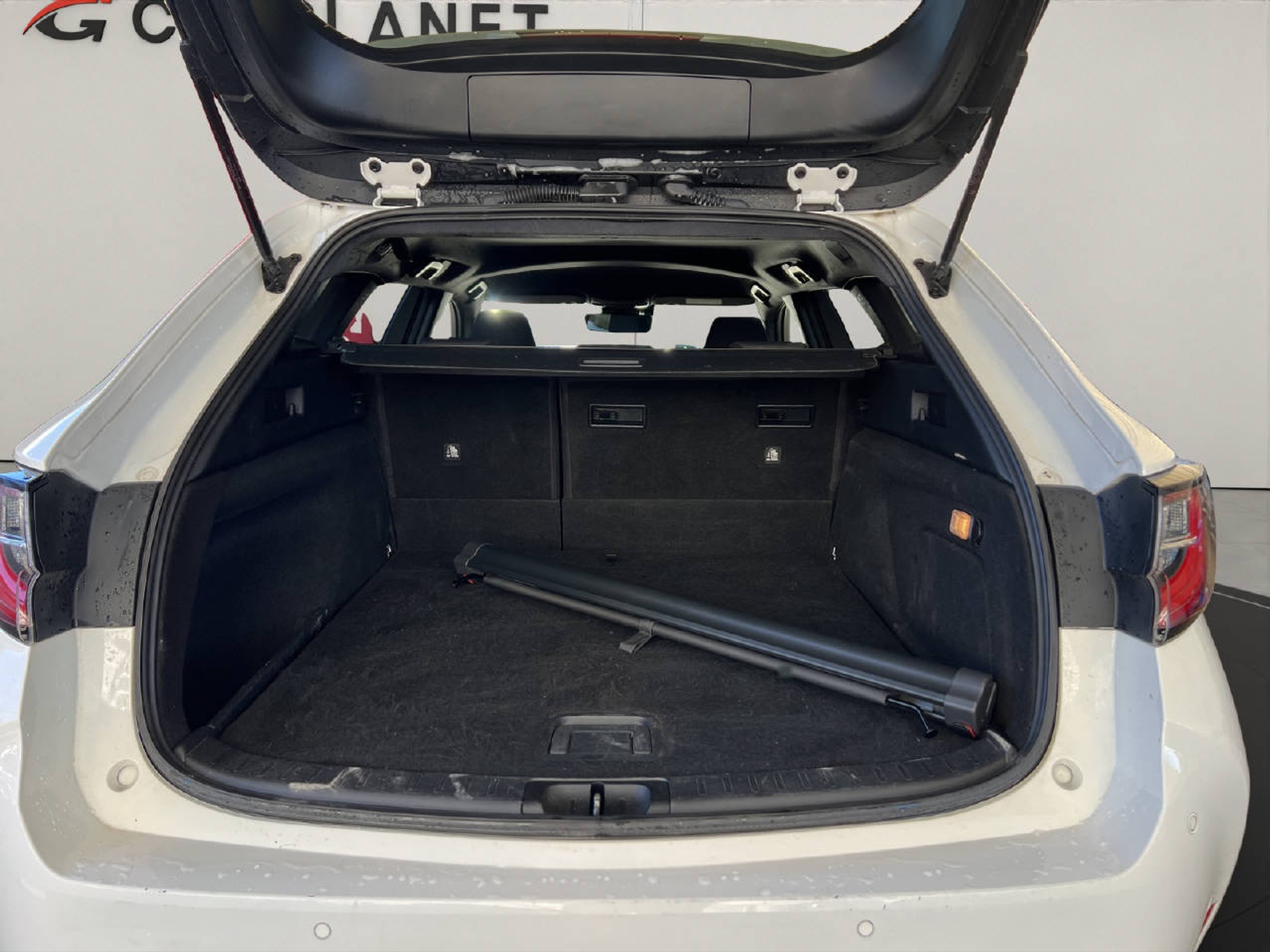 listing desktop thumbnail image 19