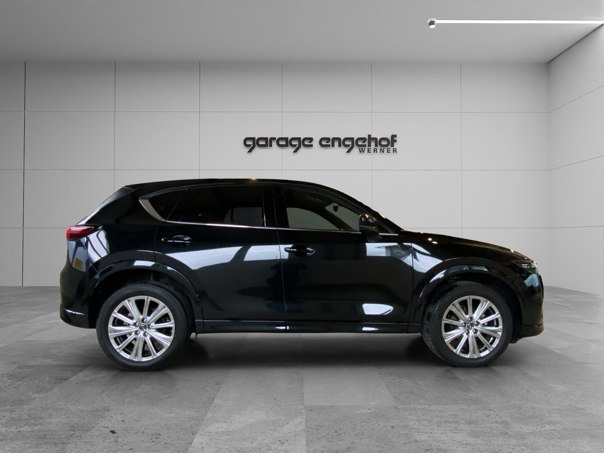 listing desktop thumbnail image 8