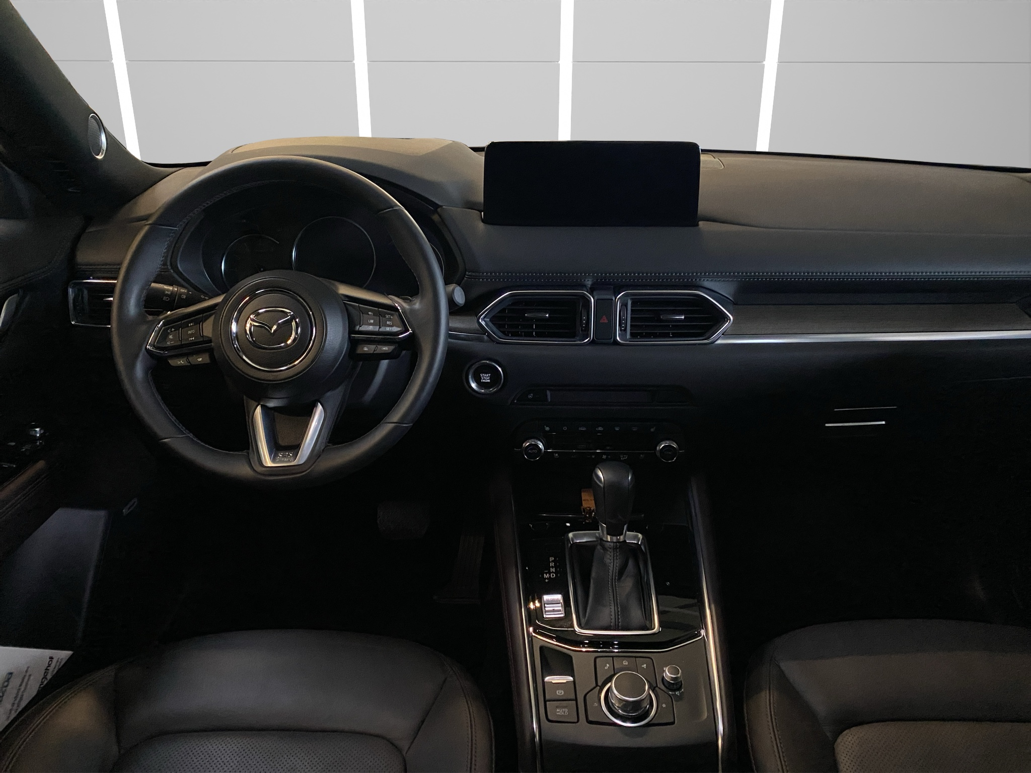 listing desktop thumbnail image 11