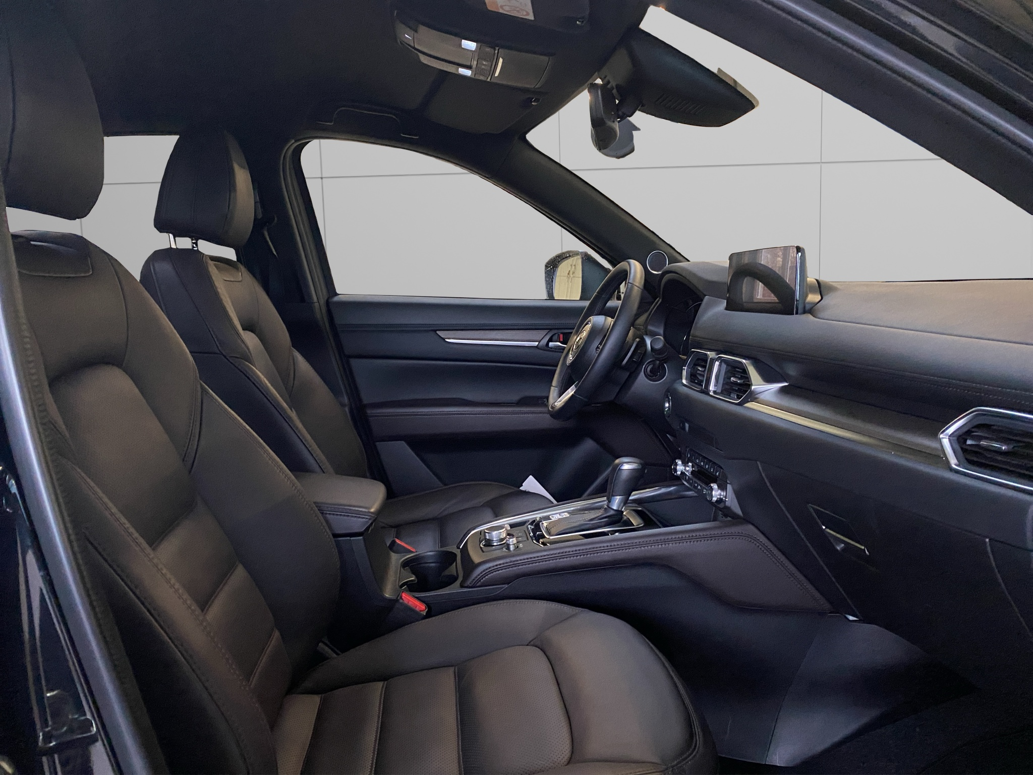 listing desktop thumbnail image 13