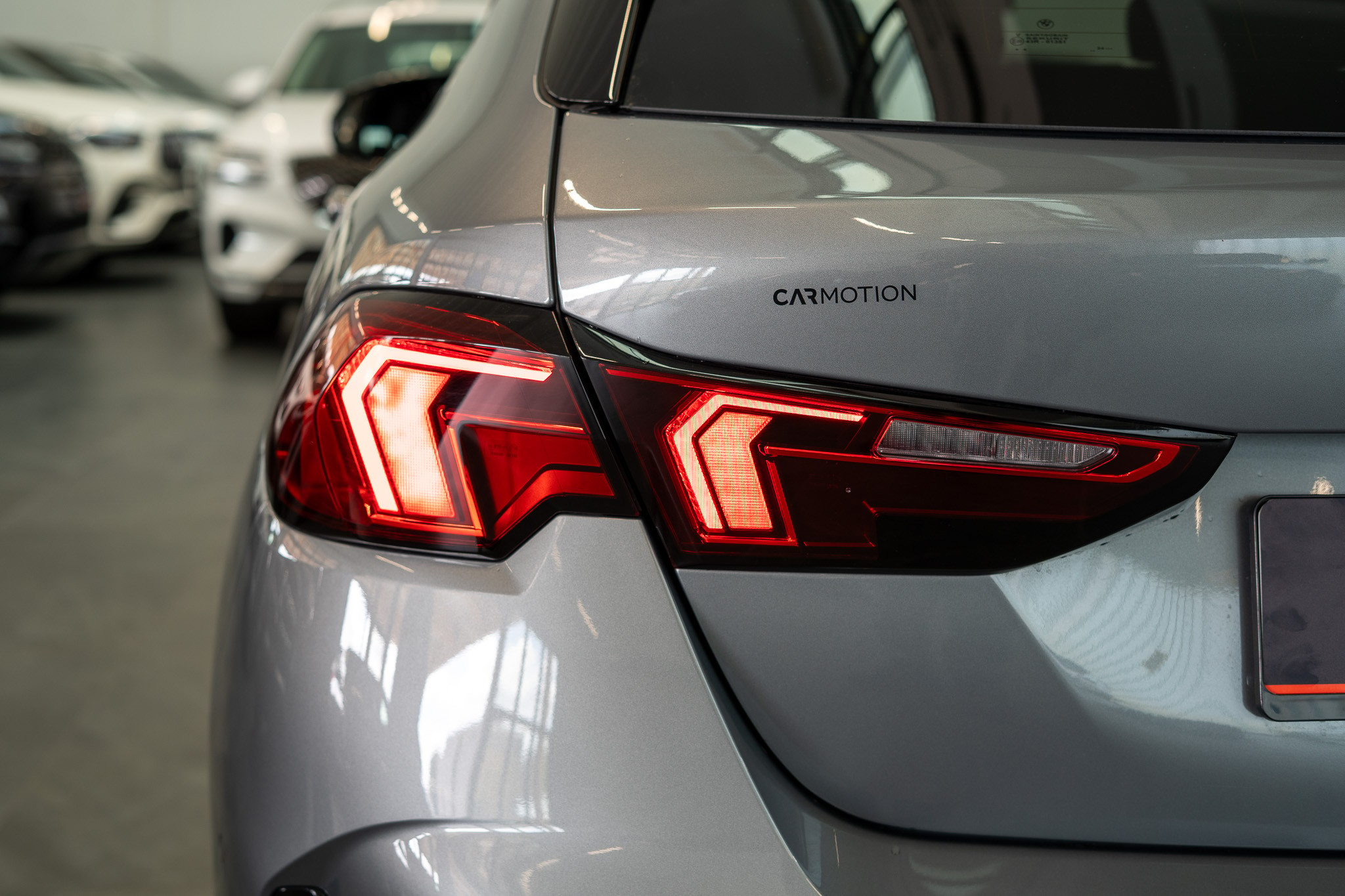 listing desktop thumbnail image 23