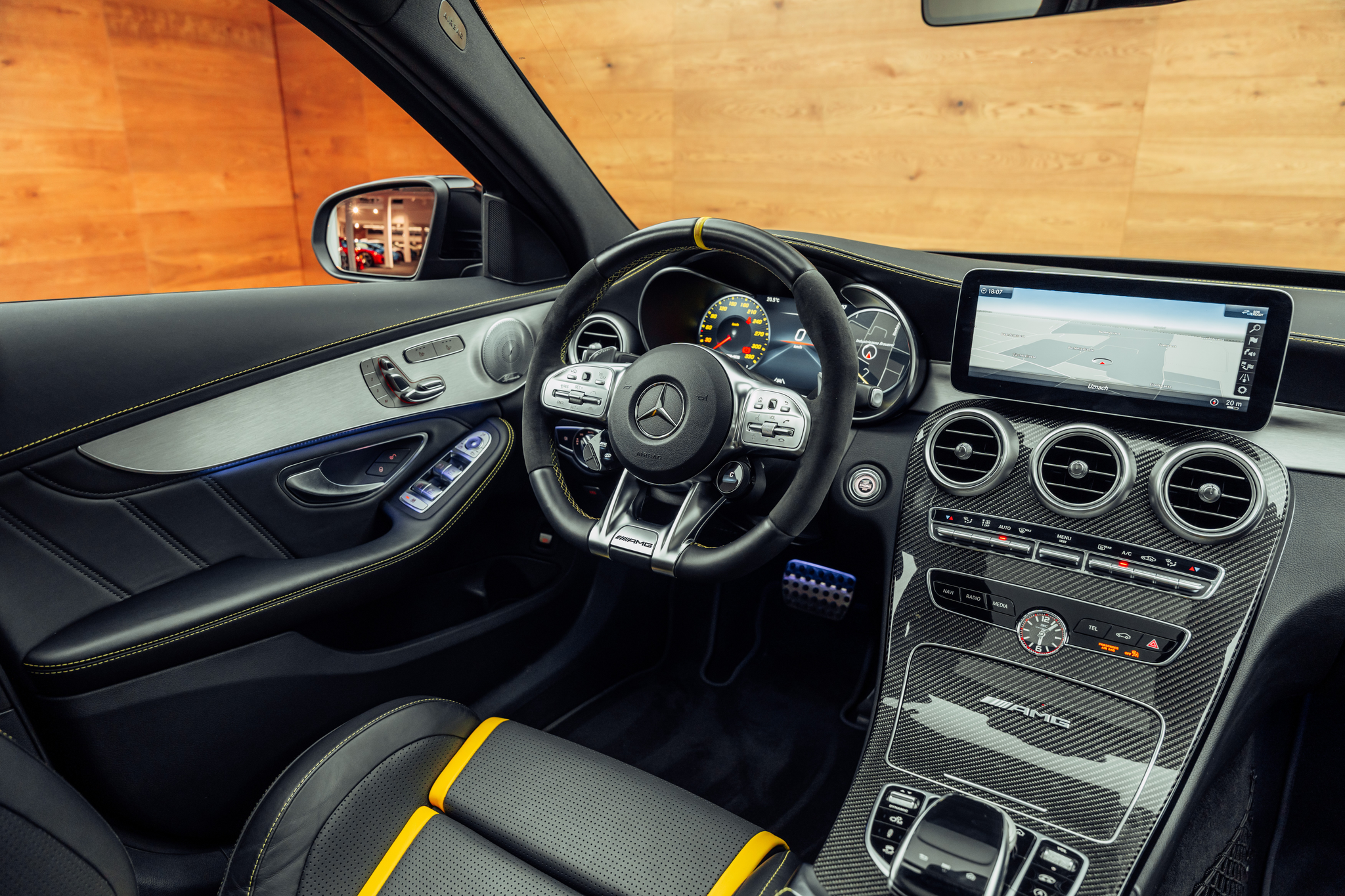 listing desktop thumbnail image 16