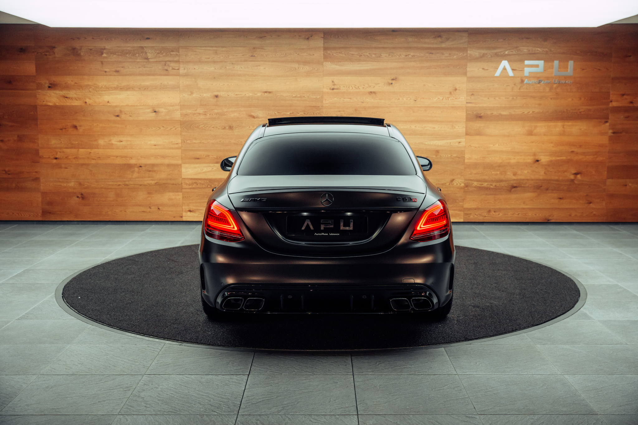 listing desktop thumbnail image 21