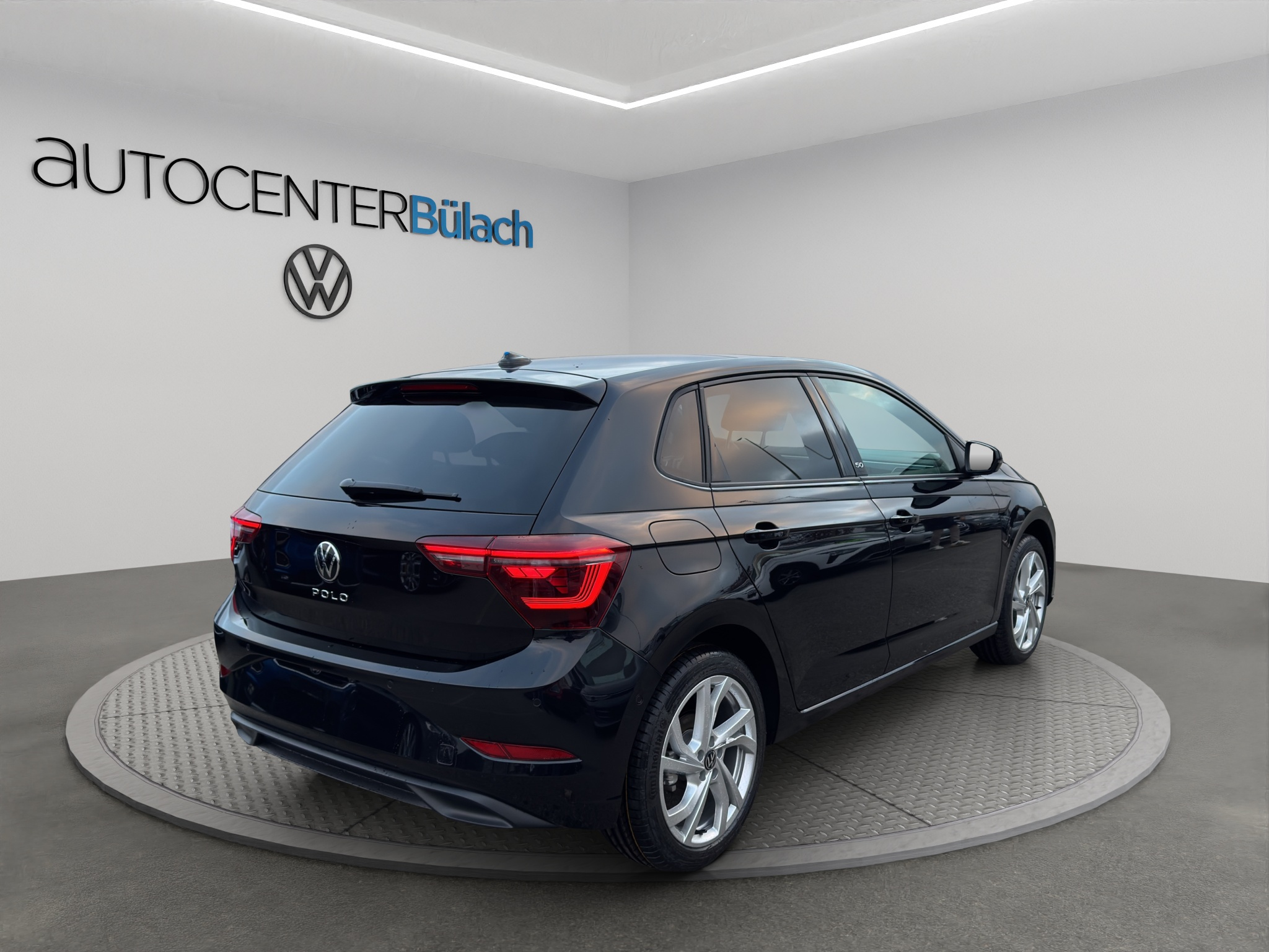 listing desktop thumbnail image 4