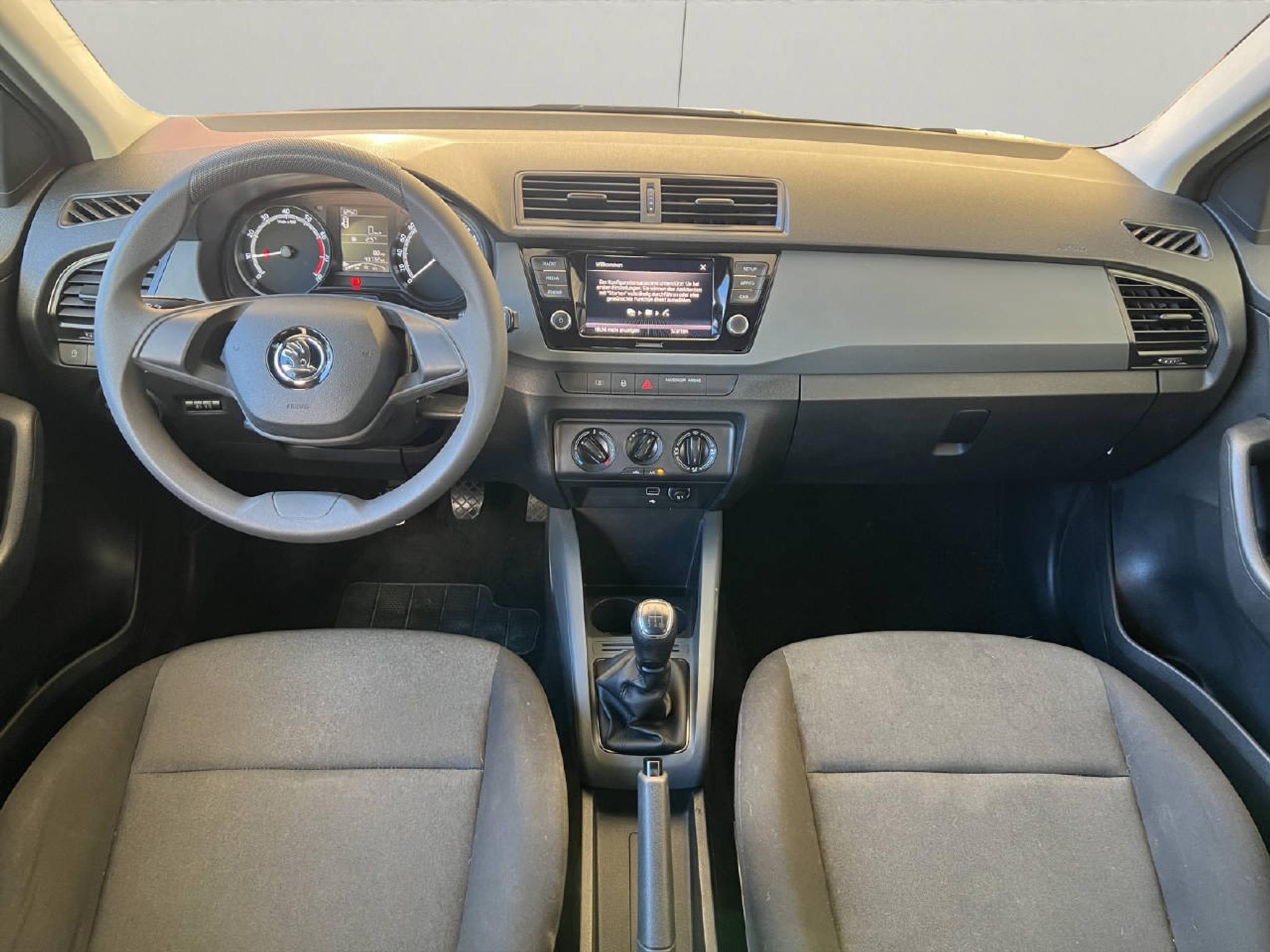 listing desktop thumbnail image 7