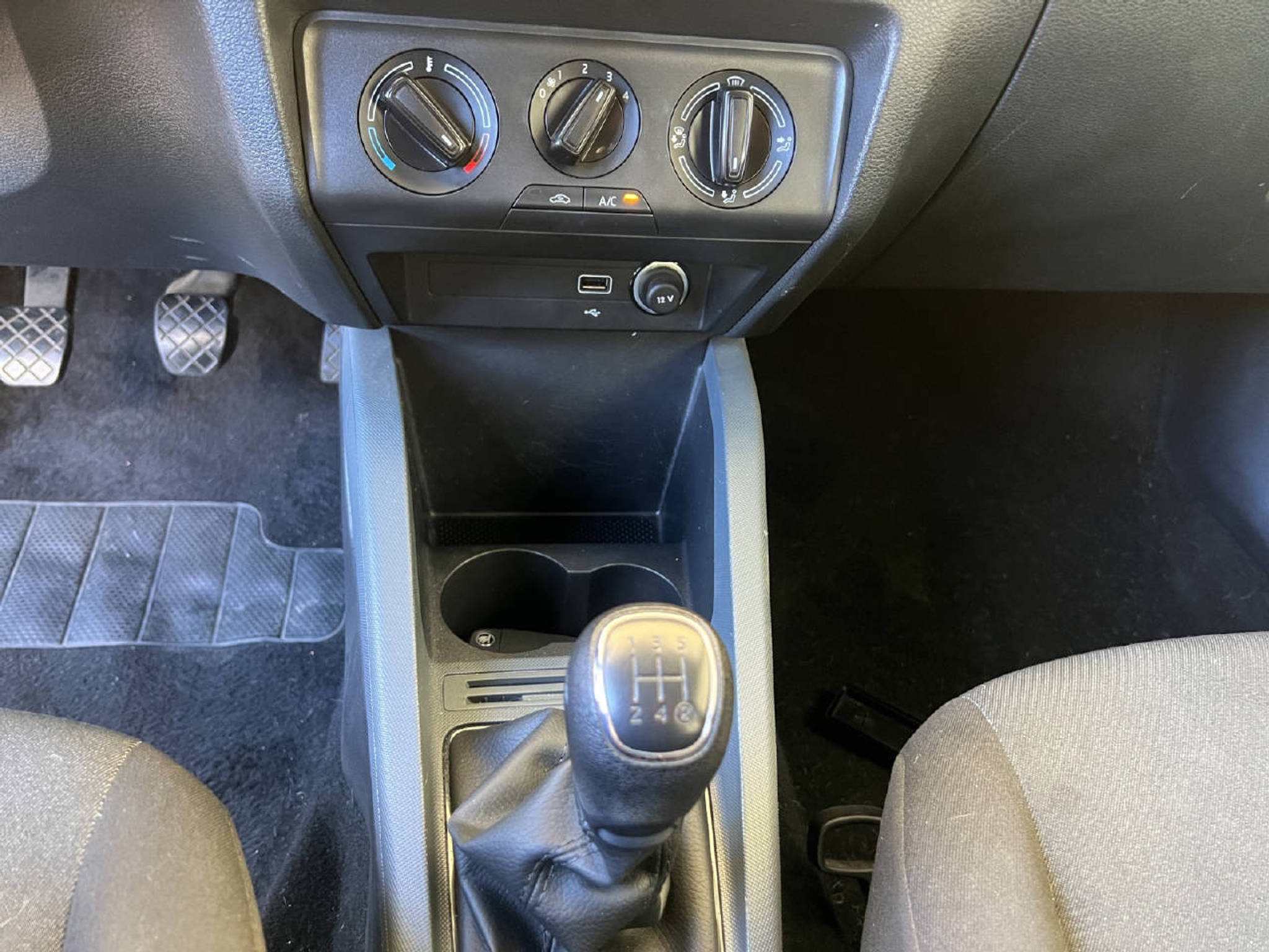 listing desktop thumbnail image 12