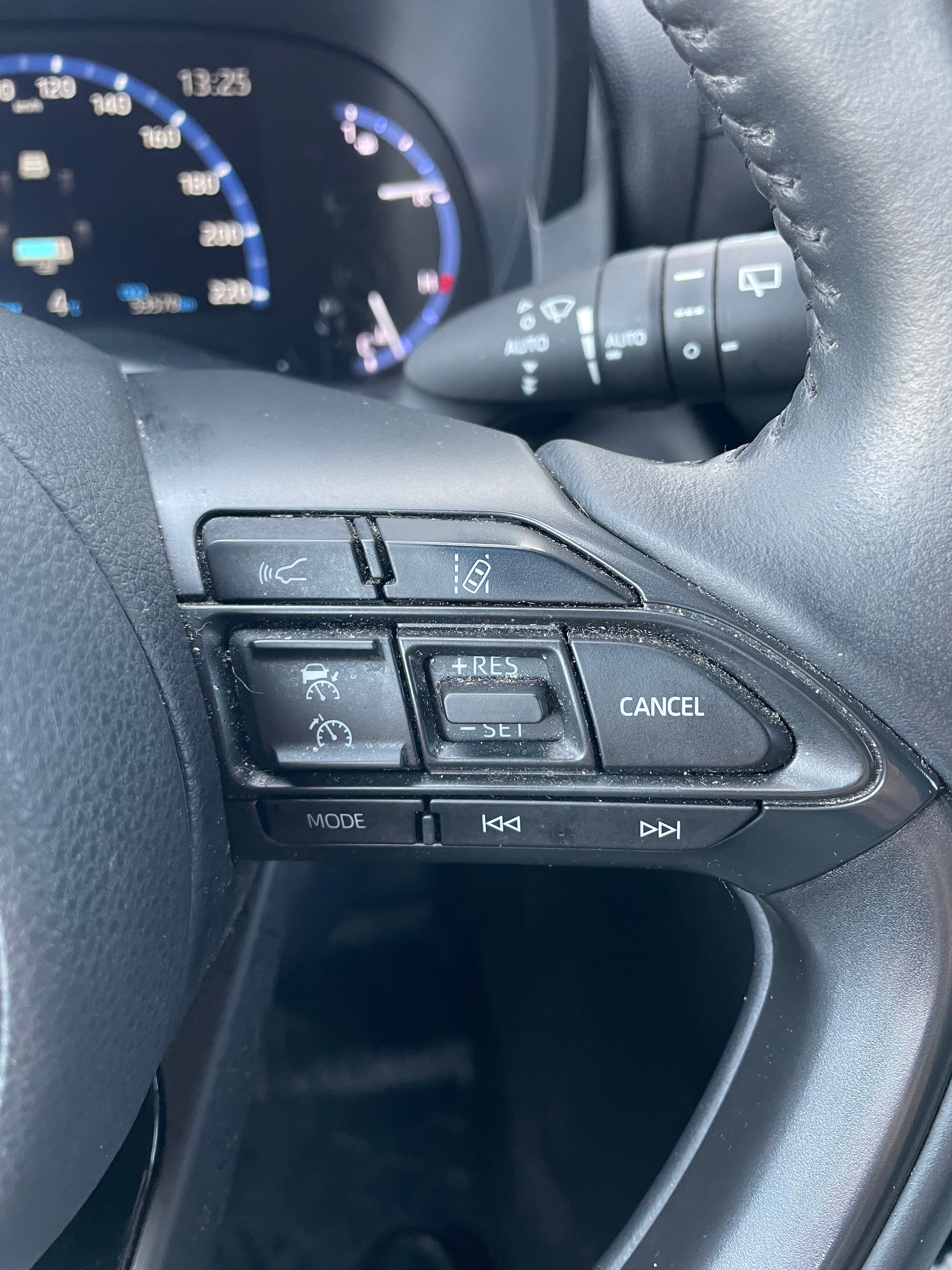 listing desktop thumbnail image 16