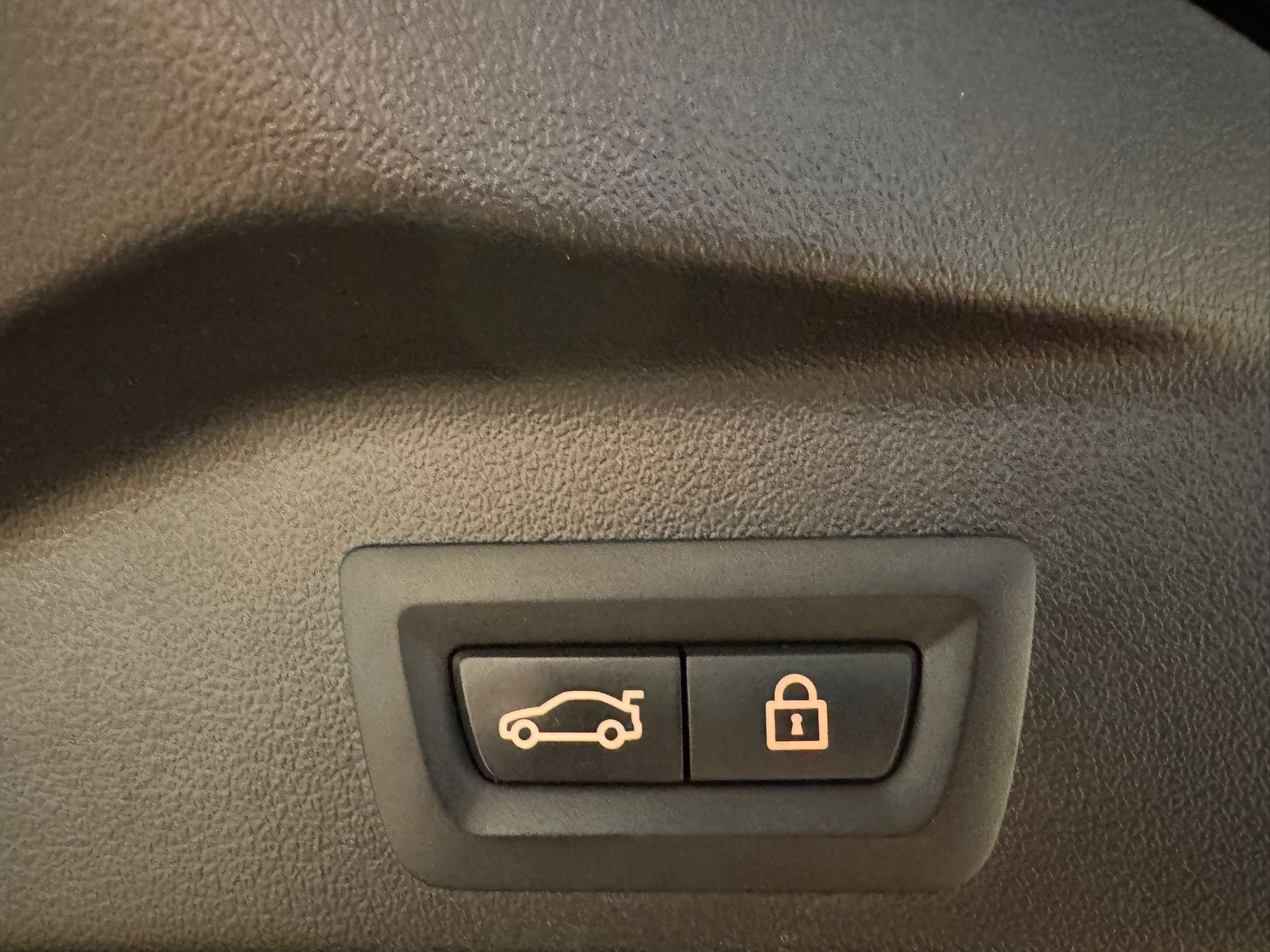 listing desktop thumbnail image 14