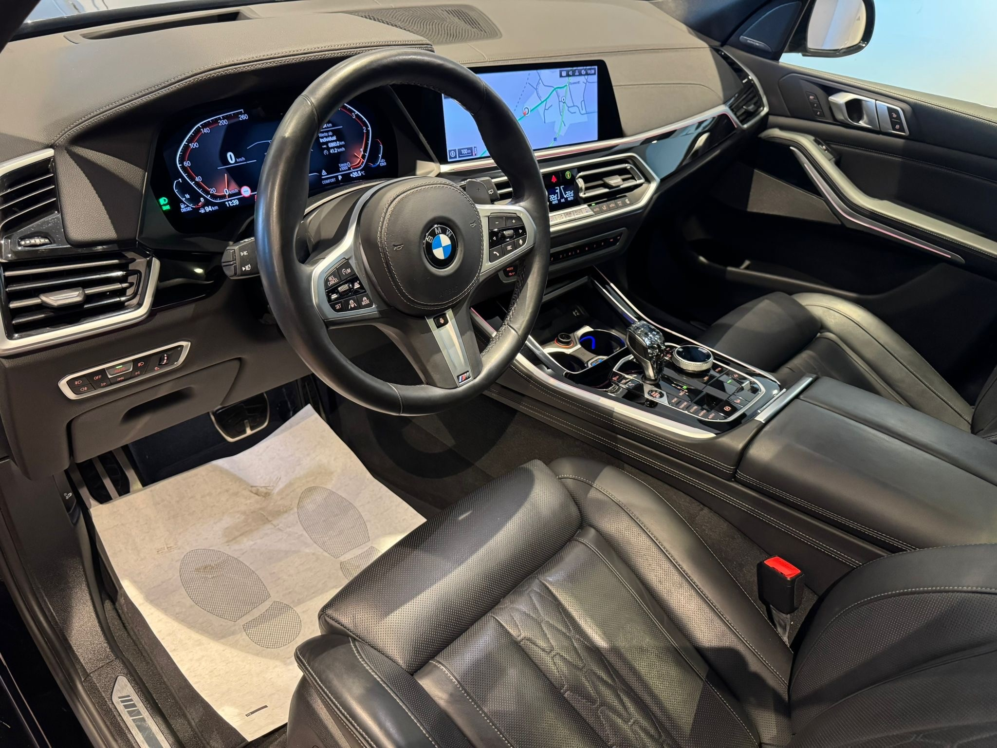 listing desktop thumbnail image 30