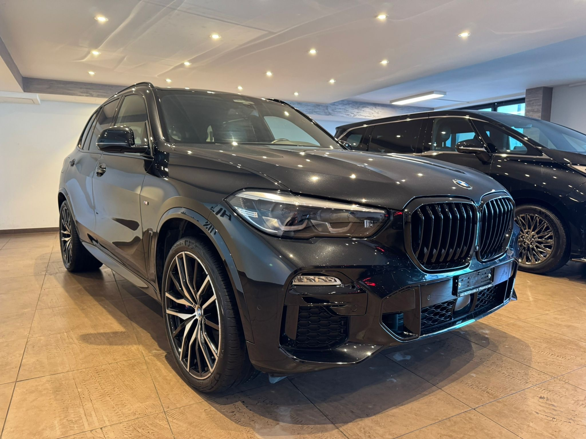 listing desktop thumbnail image 8