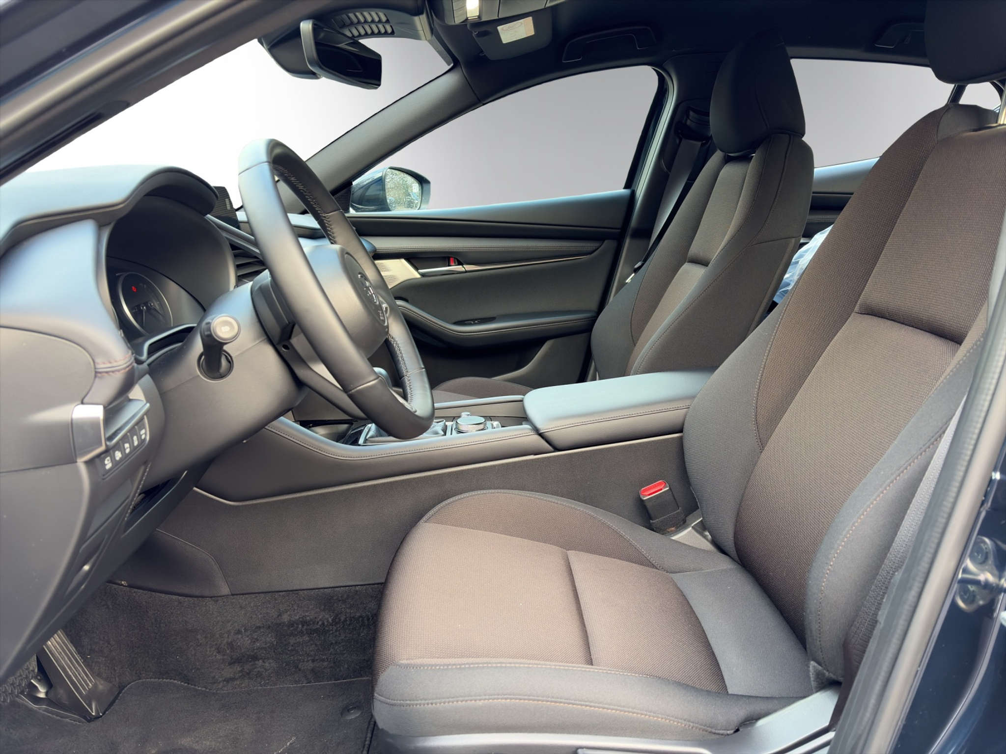 listing desktop thumbnail image 6