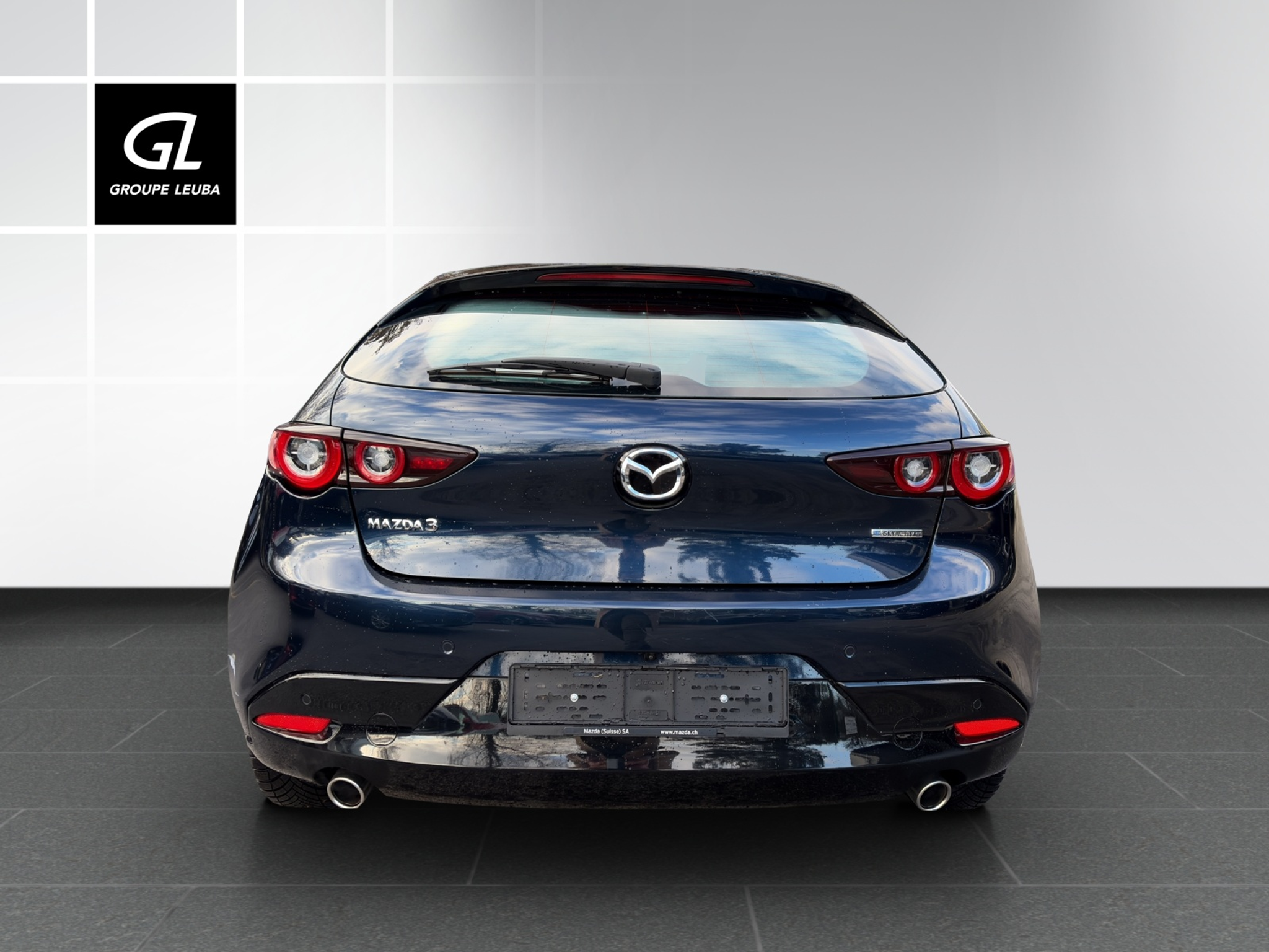 listing desktop thumbnail image 4