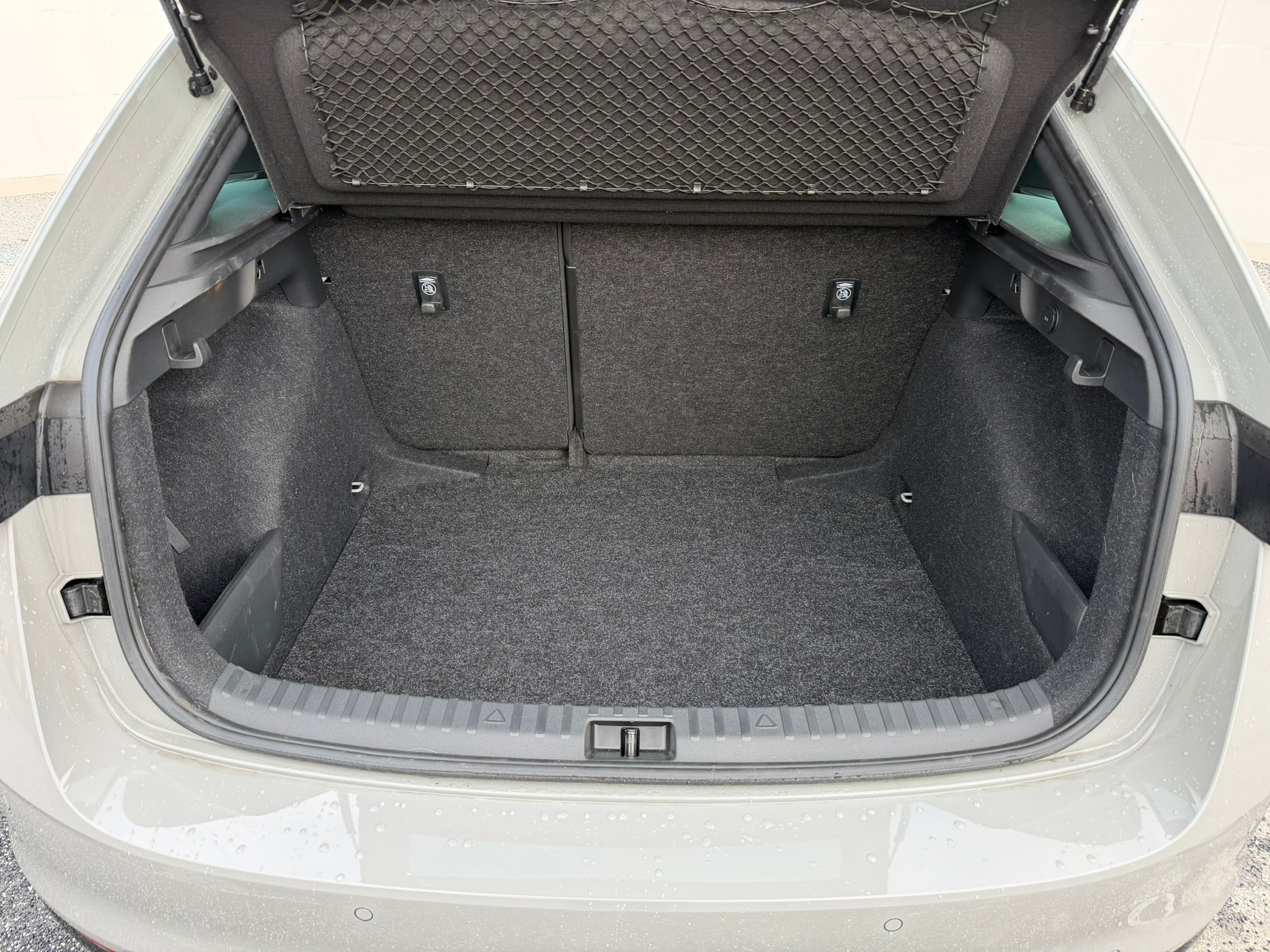 listing desktop thumbnail image 5