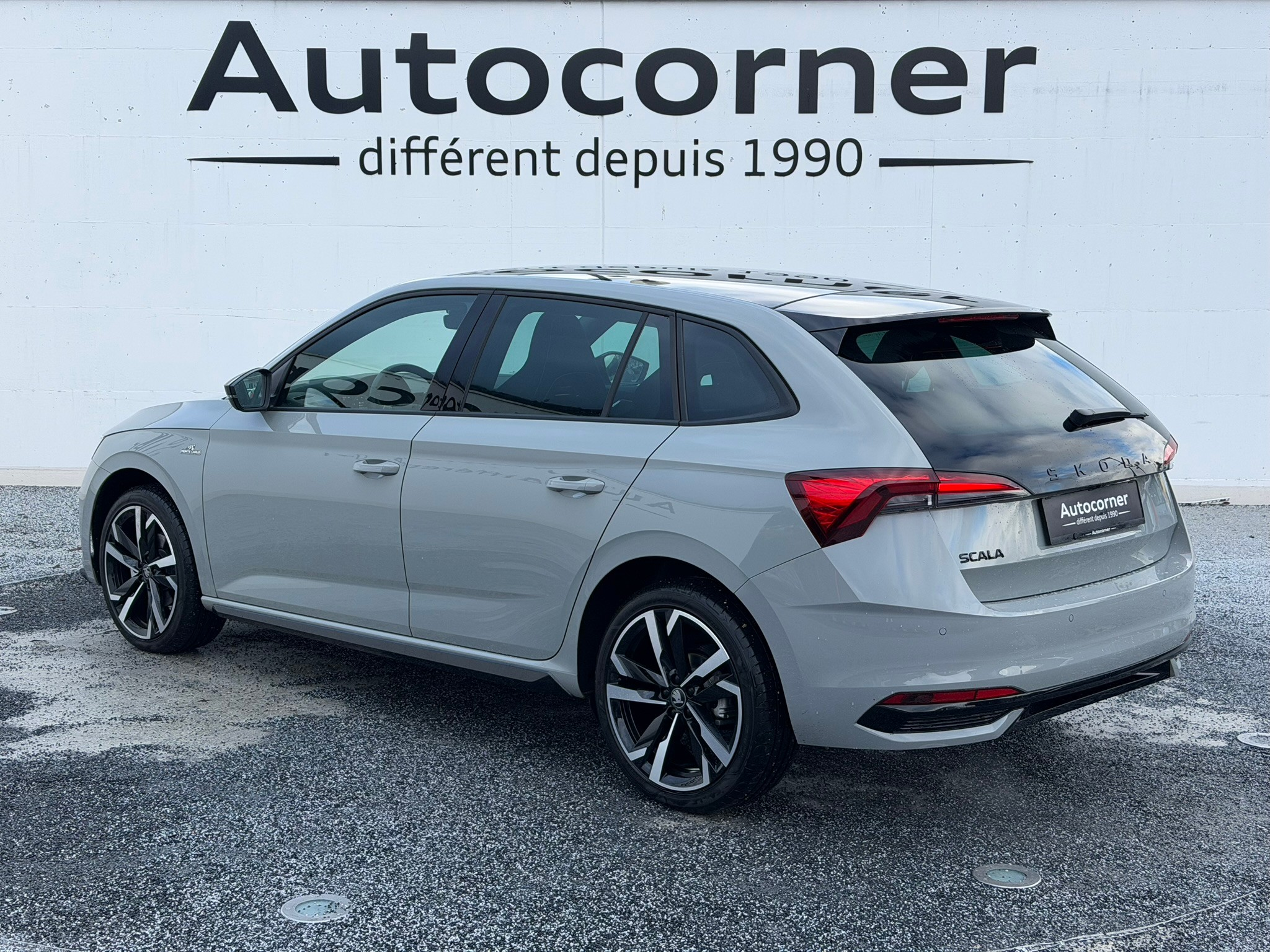 listing desktop thumbnail image 1