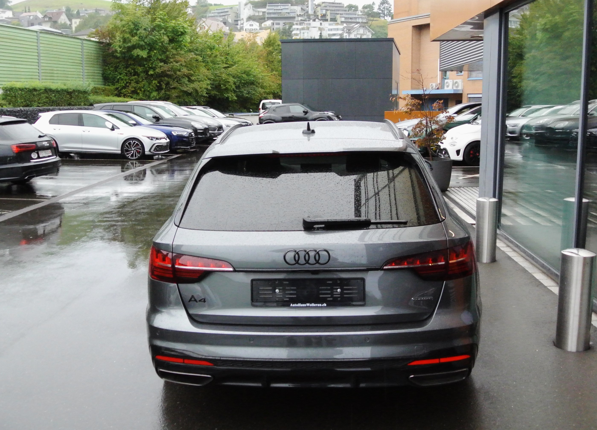 listing desktop thumbnail image 7