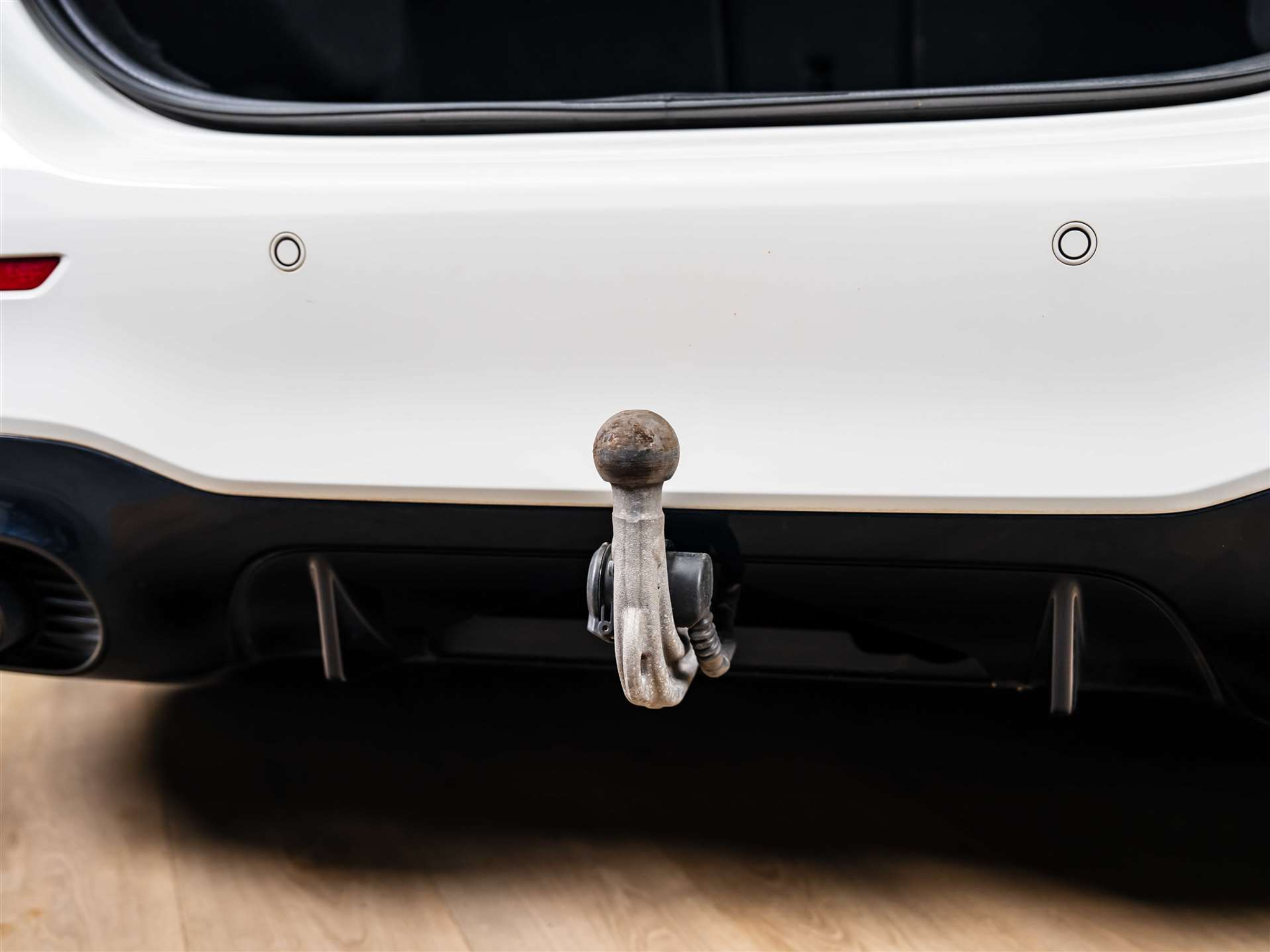 listing desktop thumbnail image 47