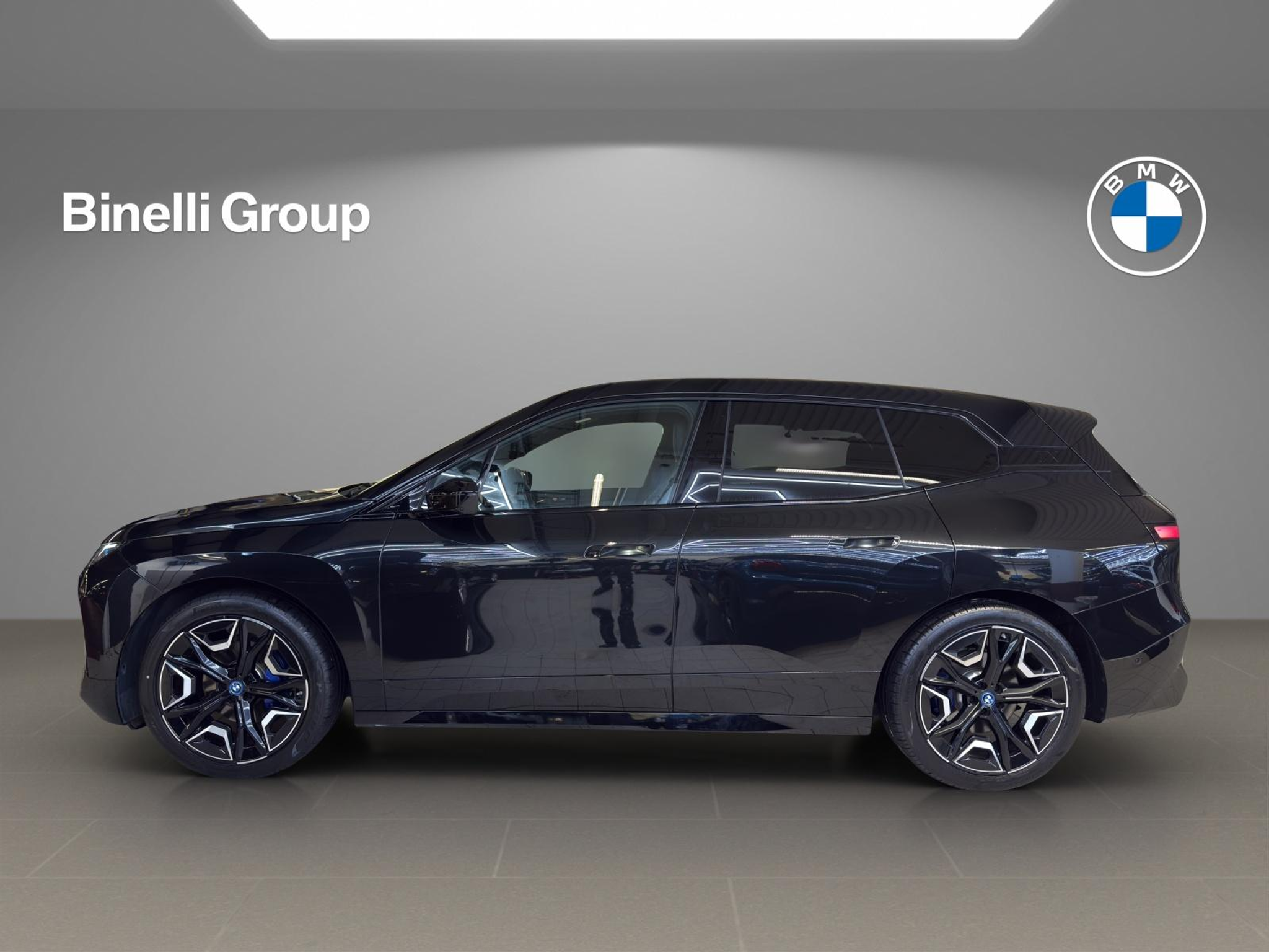 listing desktop thumbnail image 1