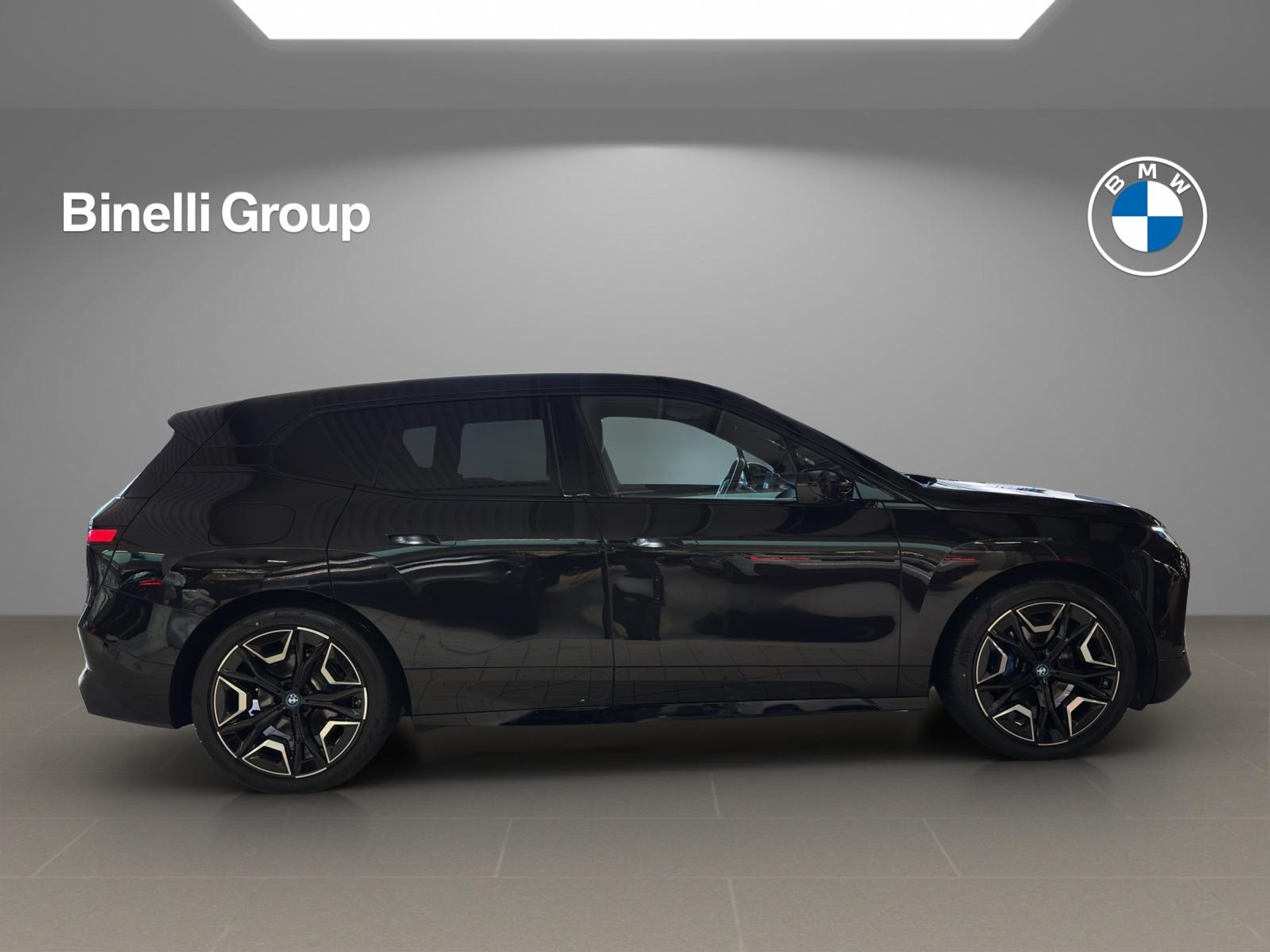 listing desktop thumbnail image 5