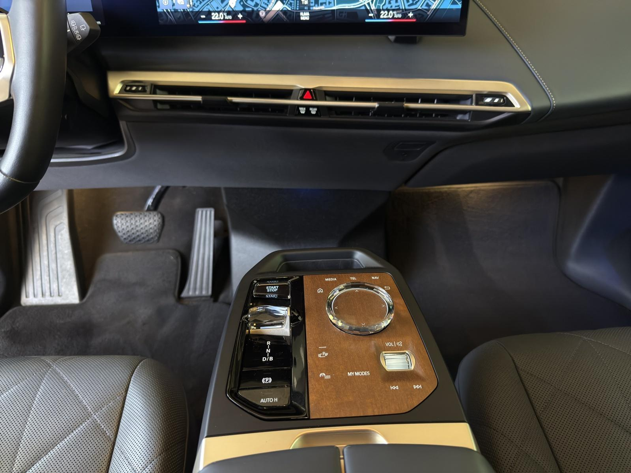 listing desktop thumbnail image 13