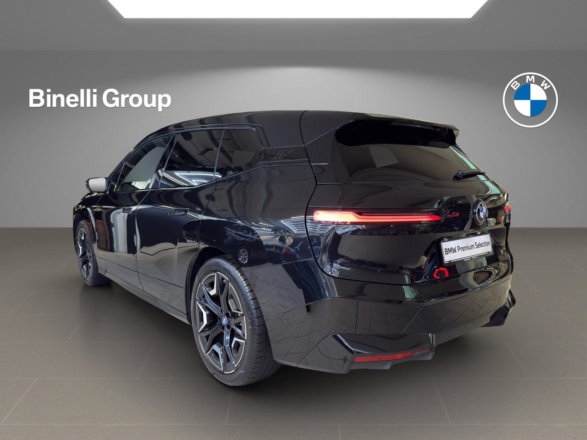 listing desktop thumbnail image 2