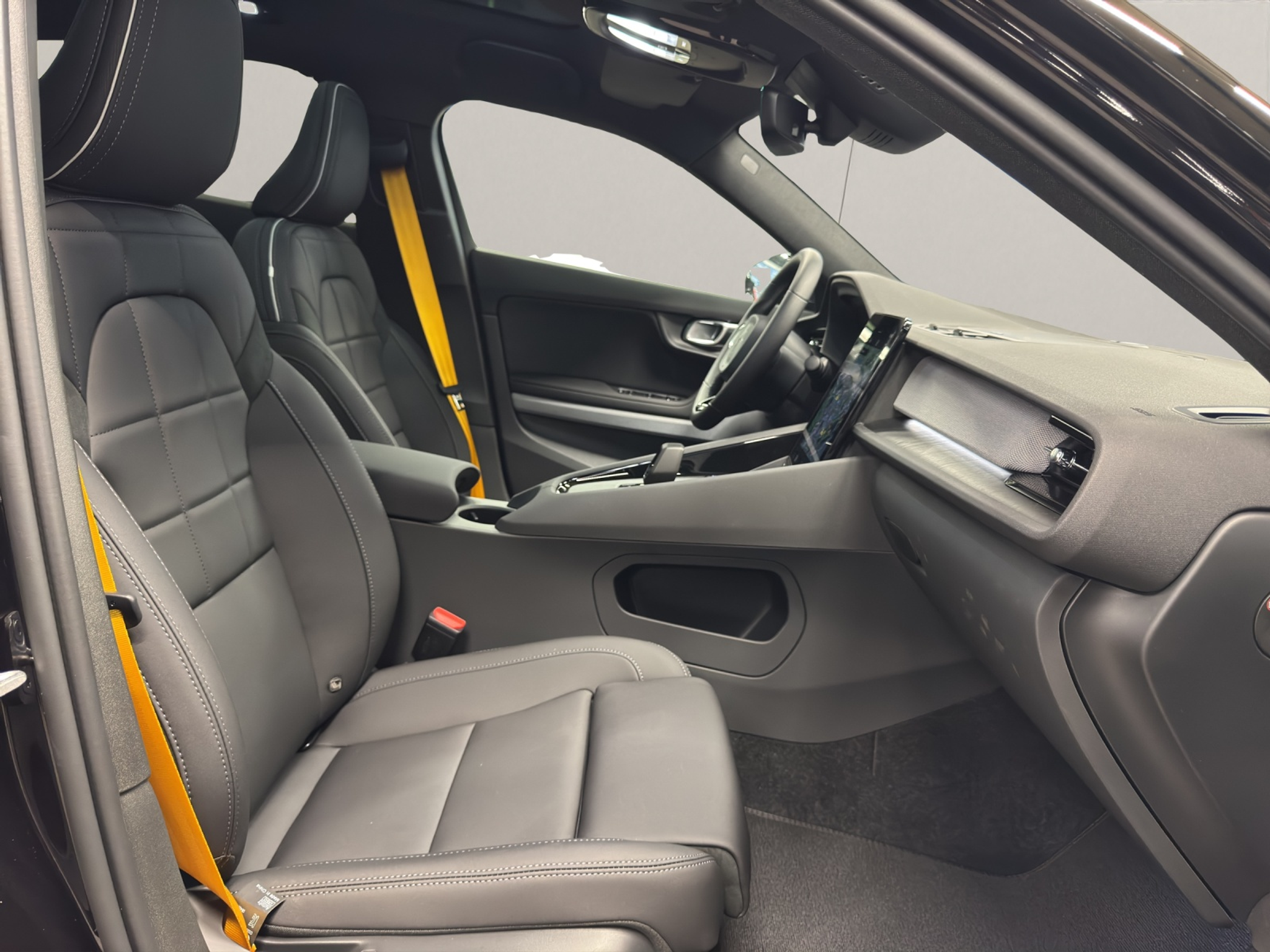 listing desktop thumbnail image 15