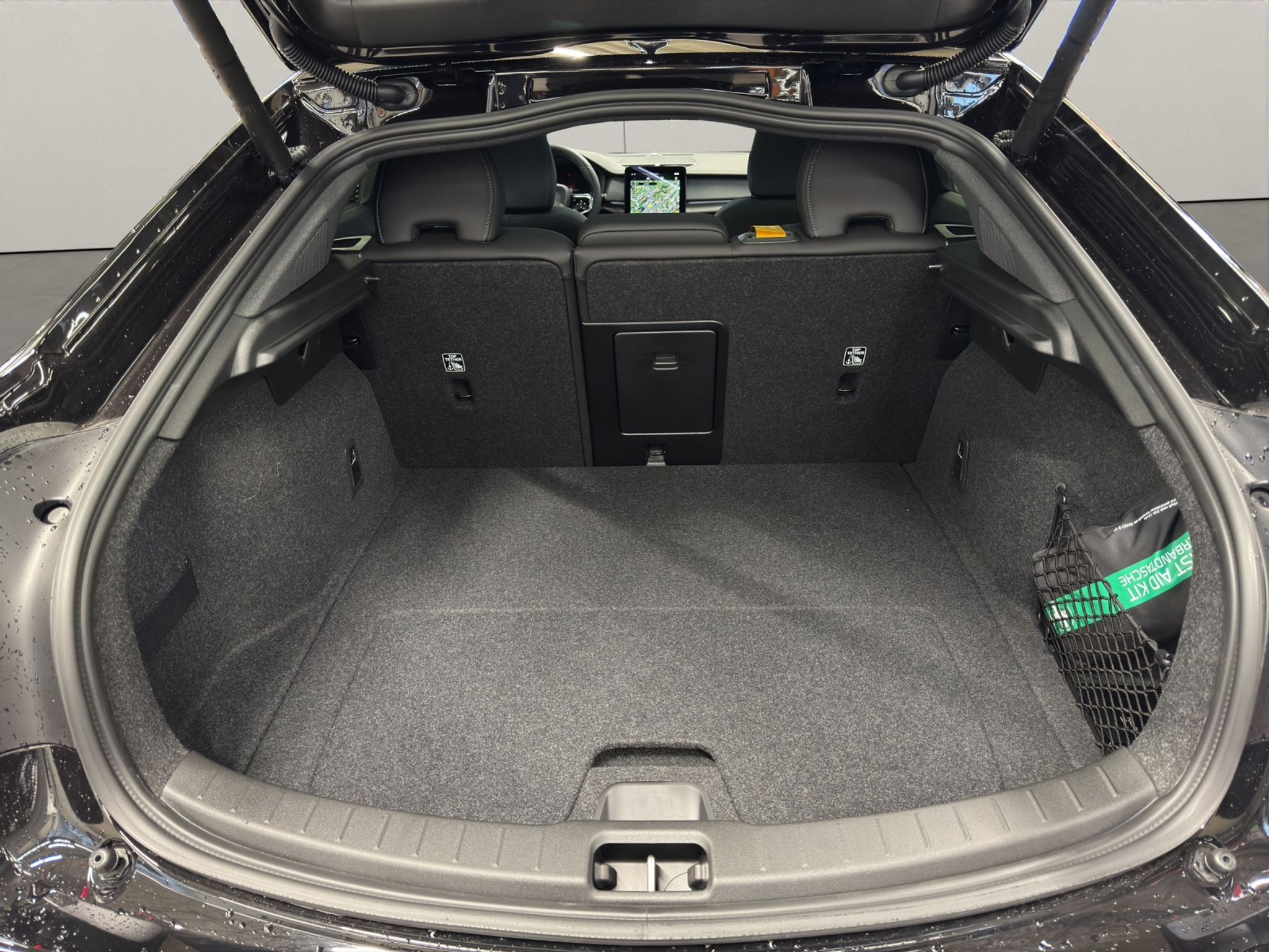 listing desktop thumbnail image 13