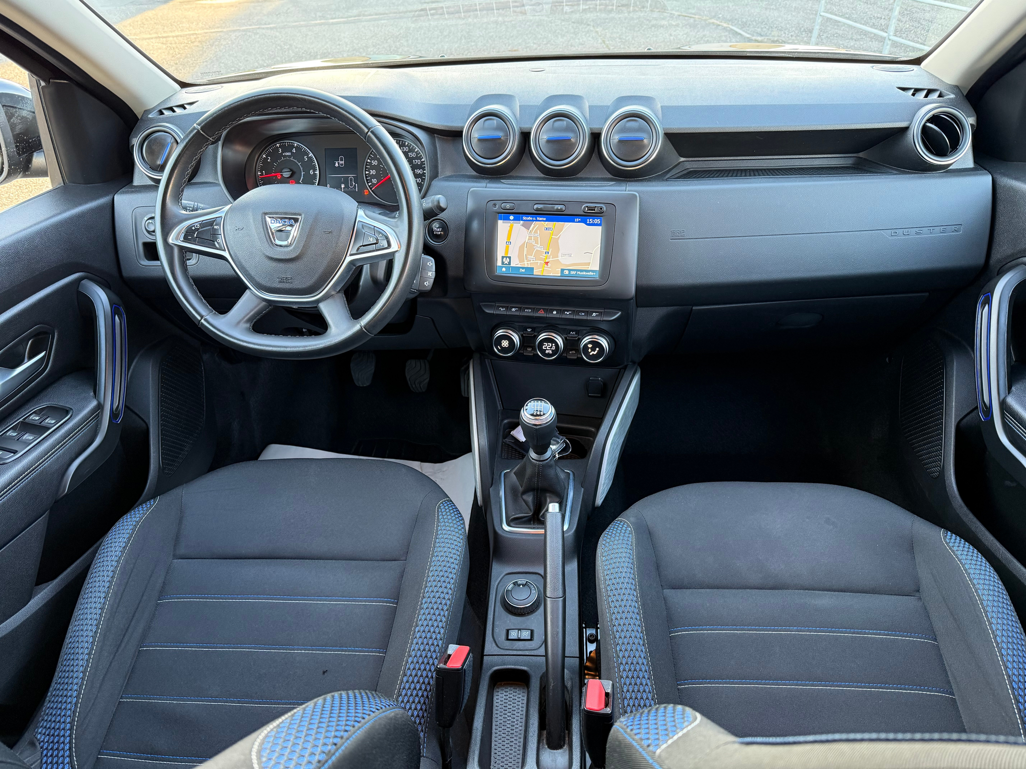 listing desktop thumbnail image 7