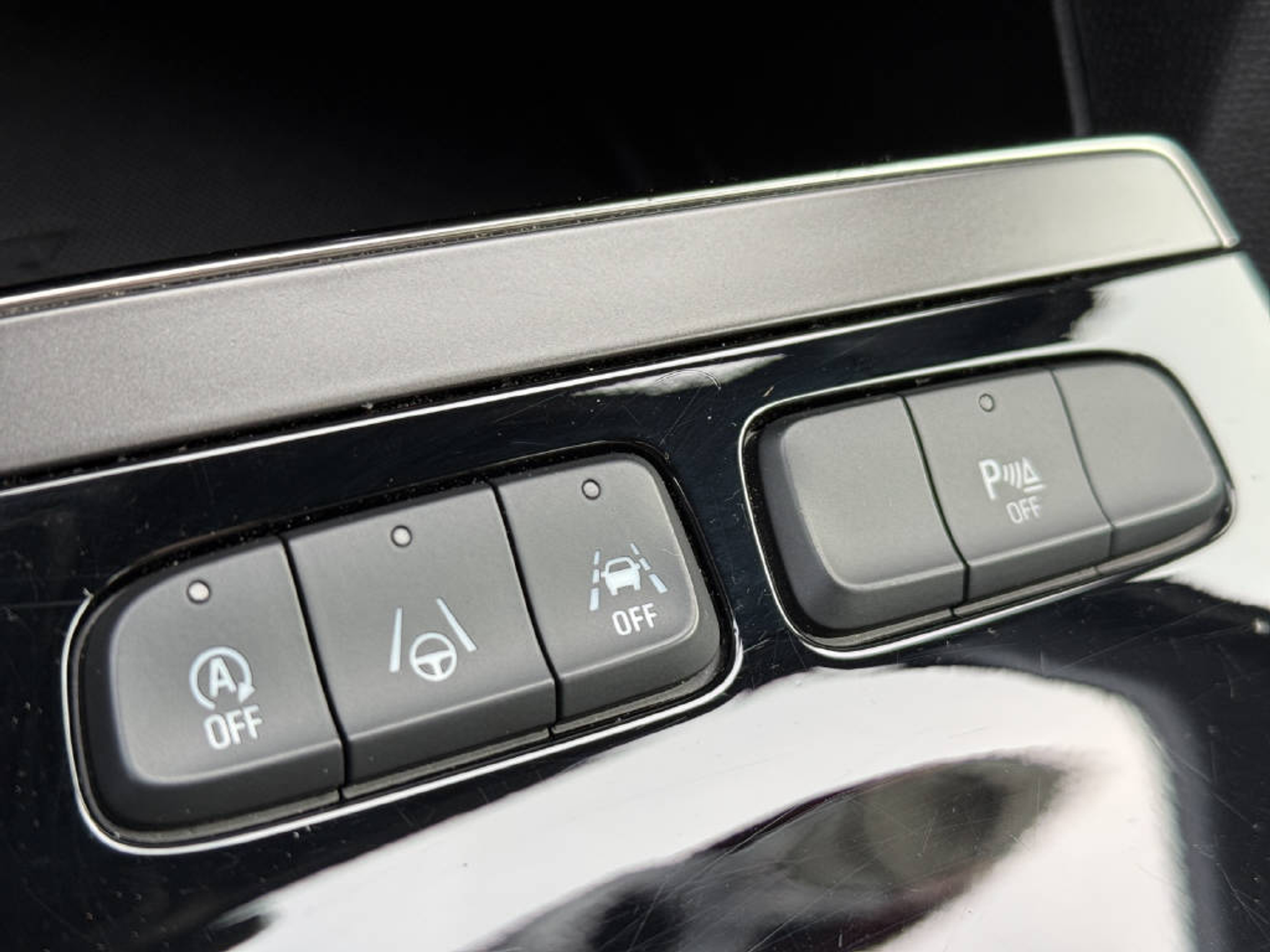 listing desktop thumbnail image 12