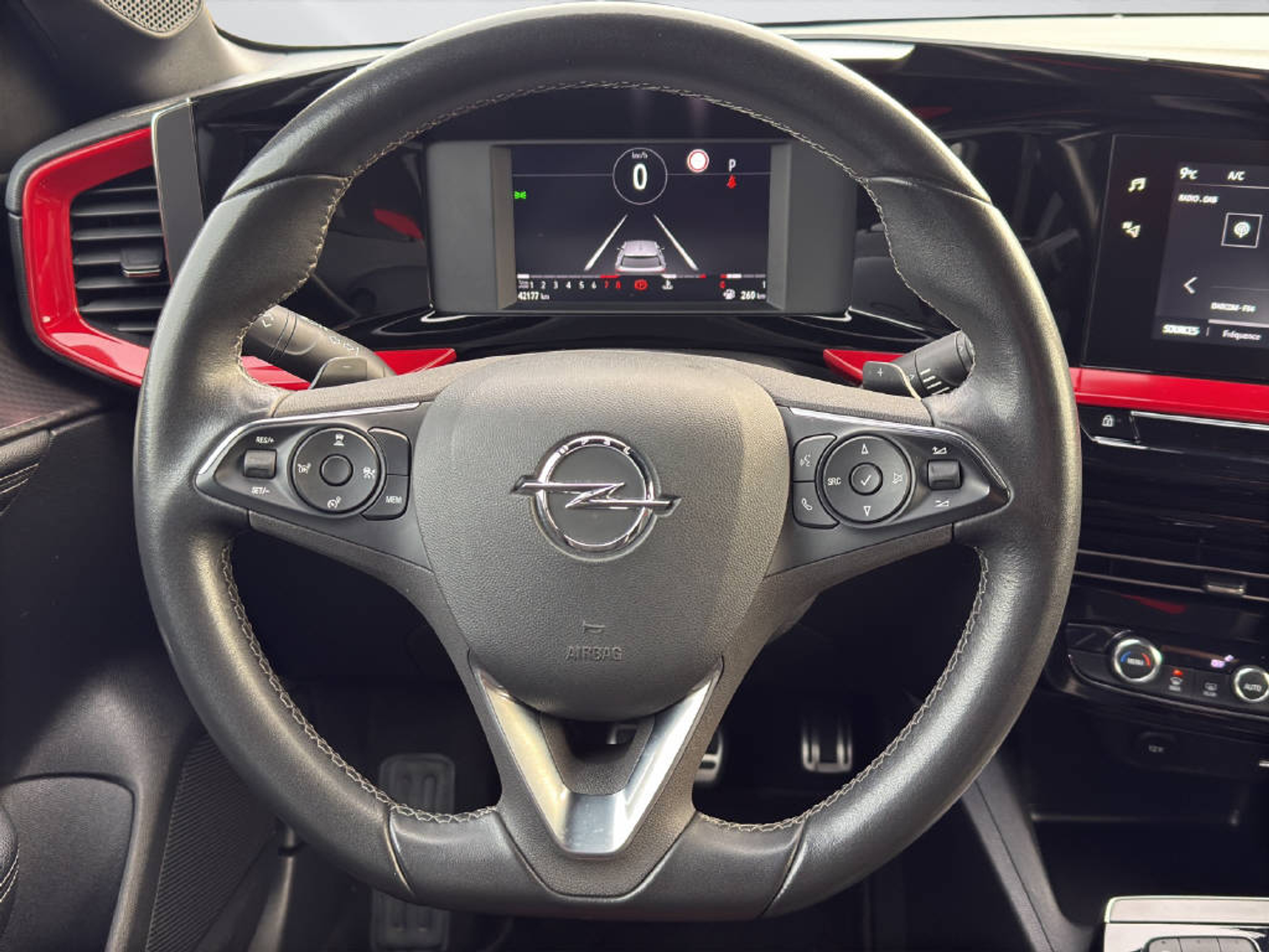 listing desktop thumbnail image 9