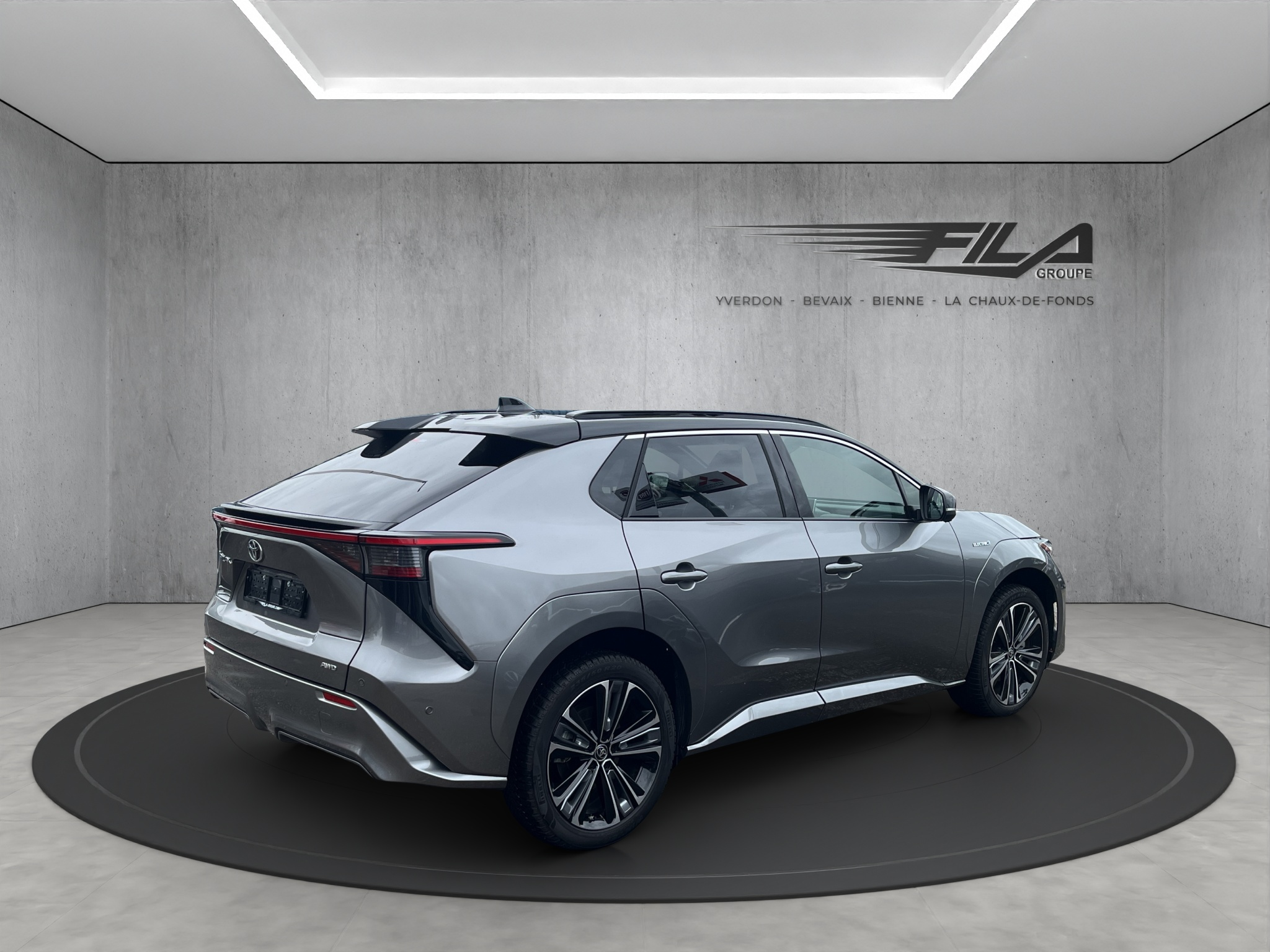 listing desktop thumbnail image 4