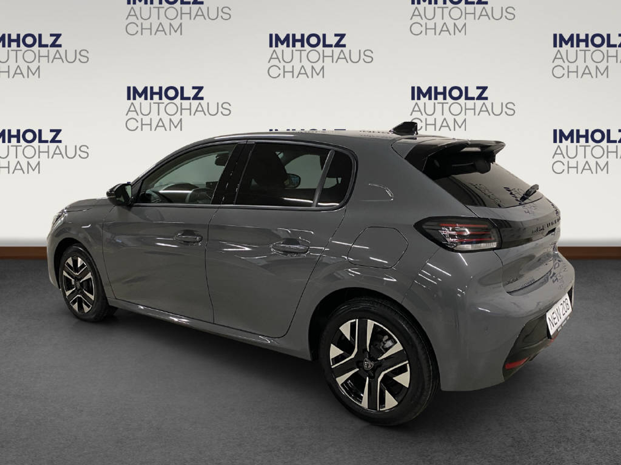 listing desktop thumbnail image 2