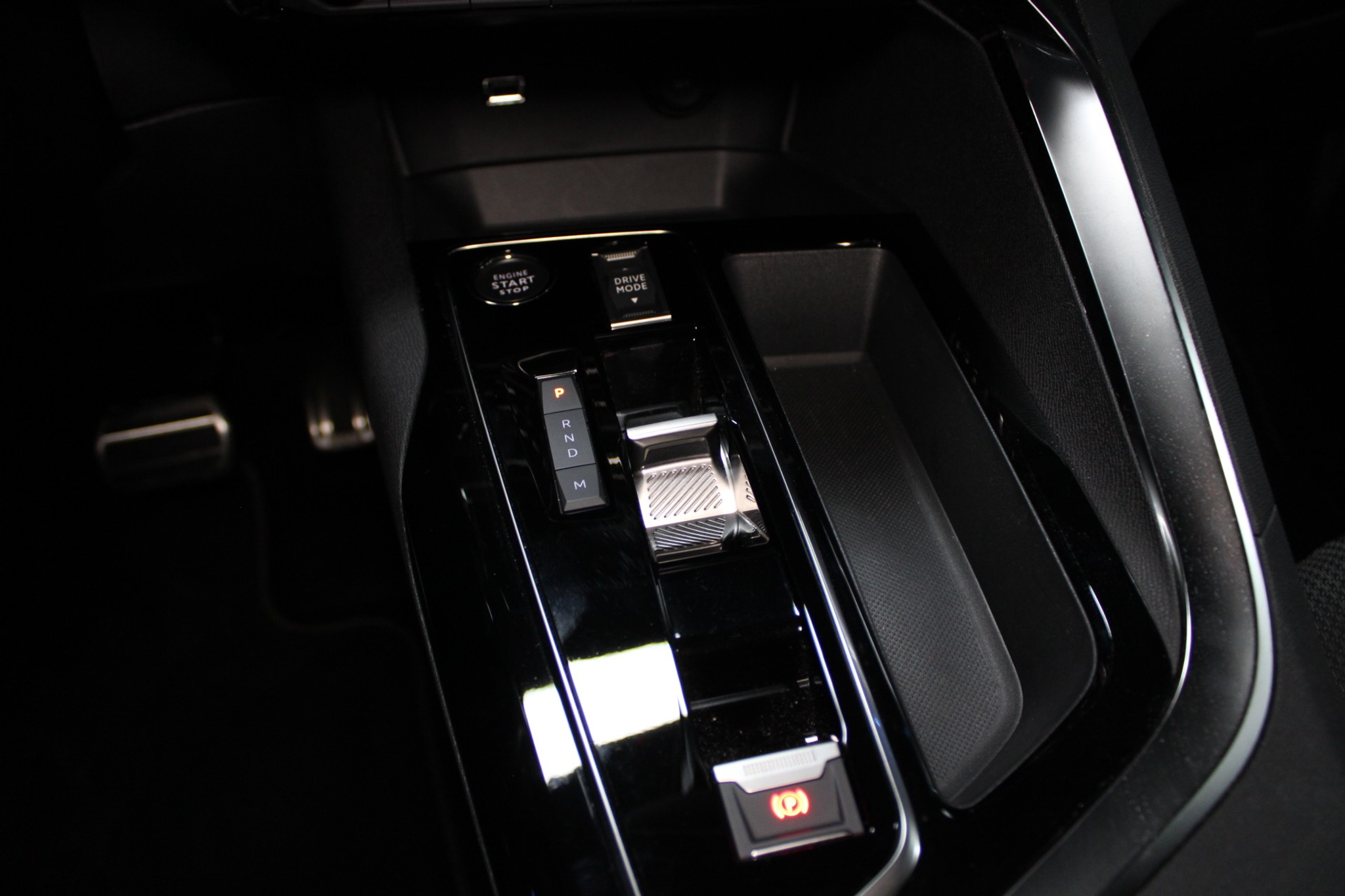 listing desktop thumbnail image 22