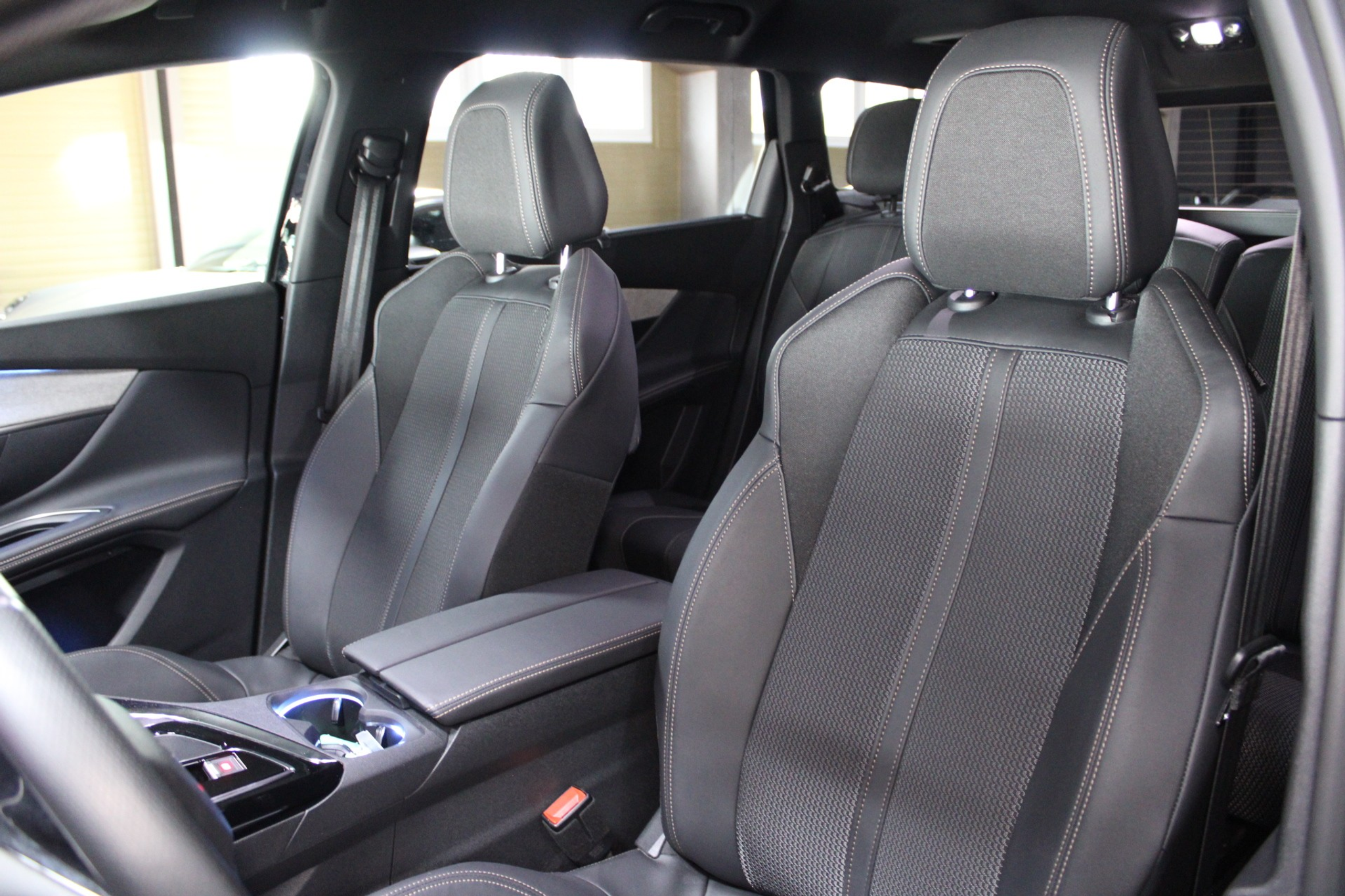 listing desktop thumbnail image 13