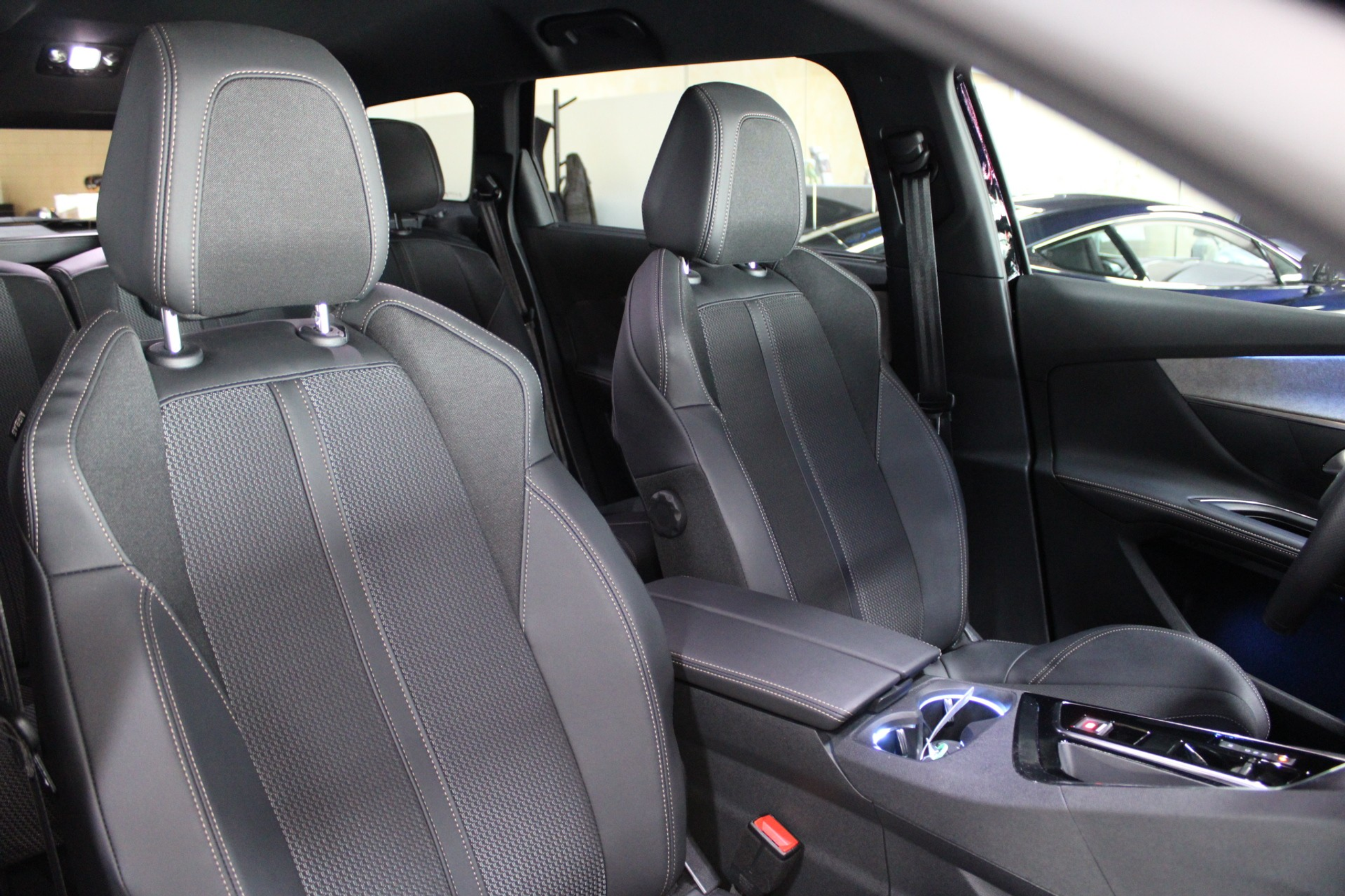 listing desktop thumbnail image 15