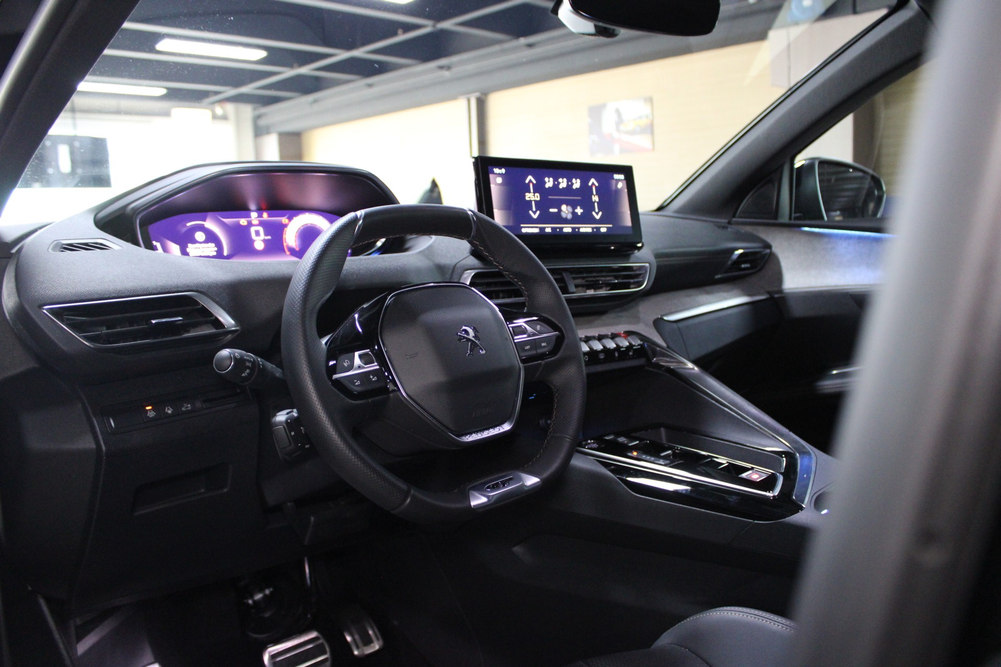 listing desktop thumbnail image 11