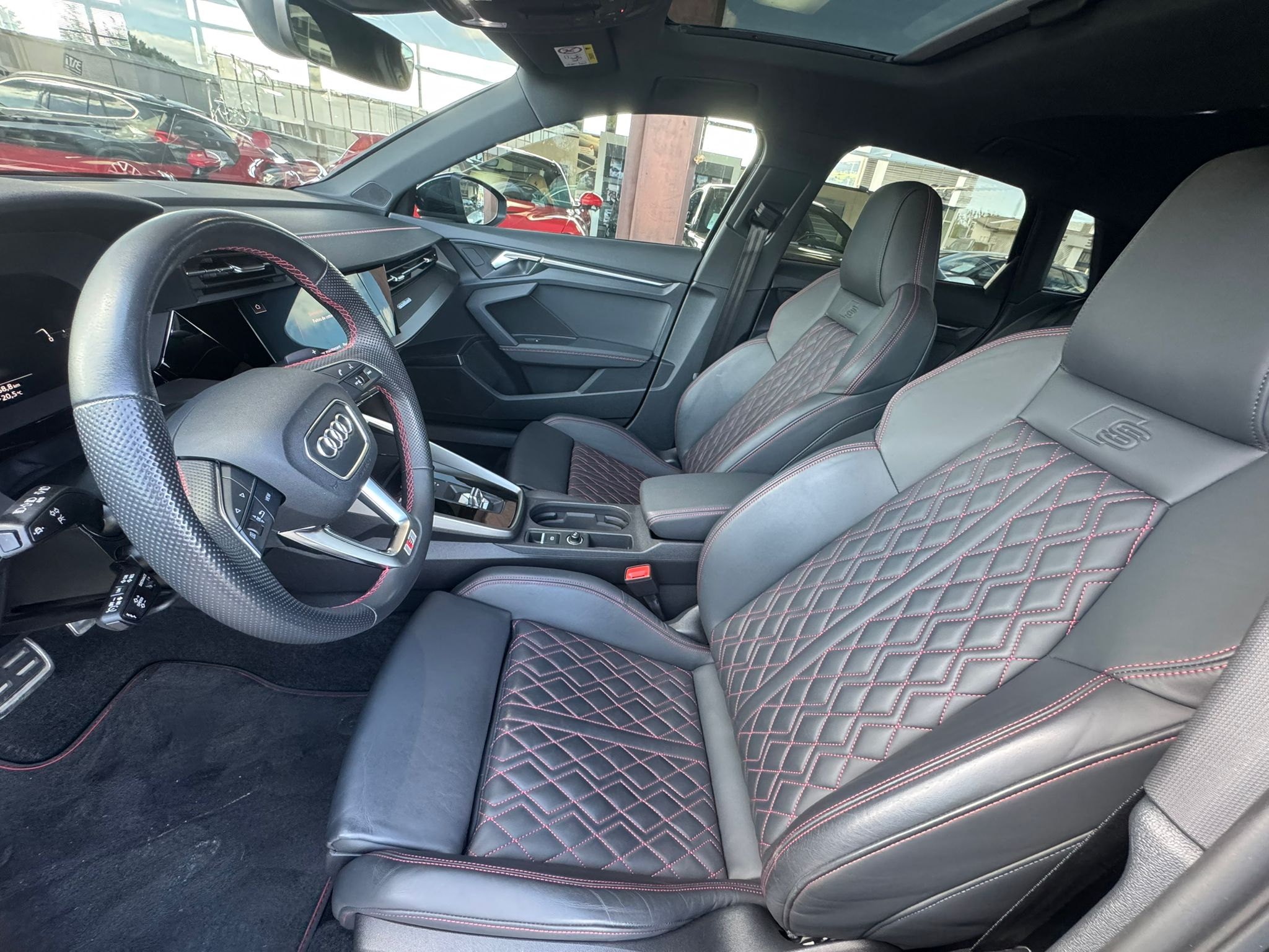 listing desktop thumbnail image 6