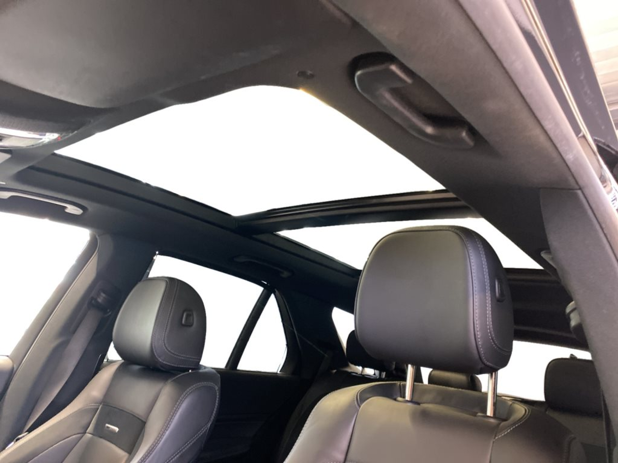 listing desktop thumbnail image 8