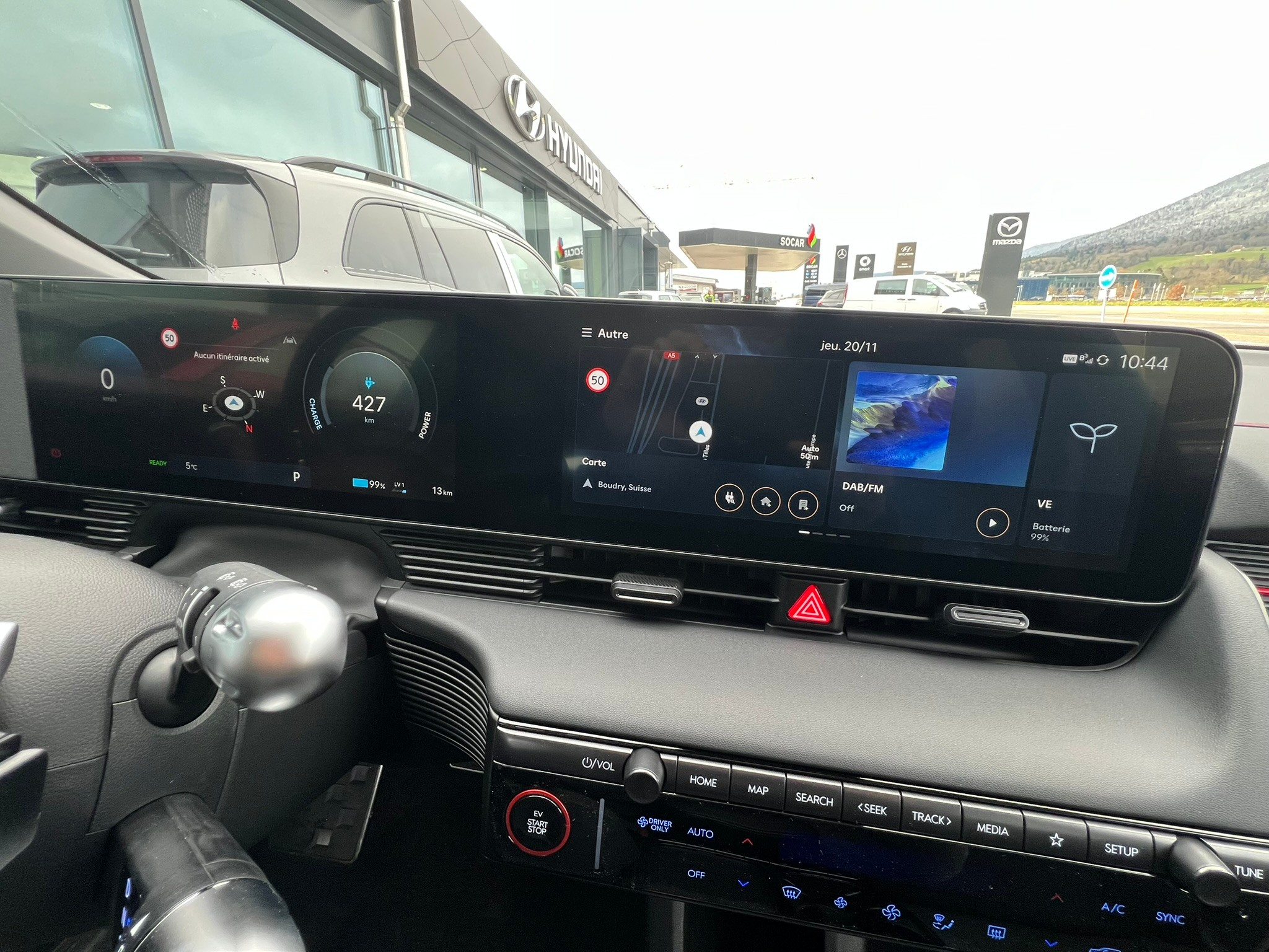 listing desktop thumbnail image 6