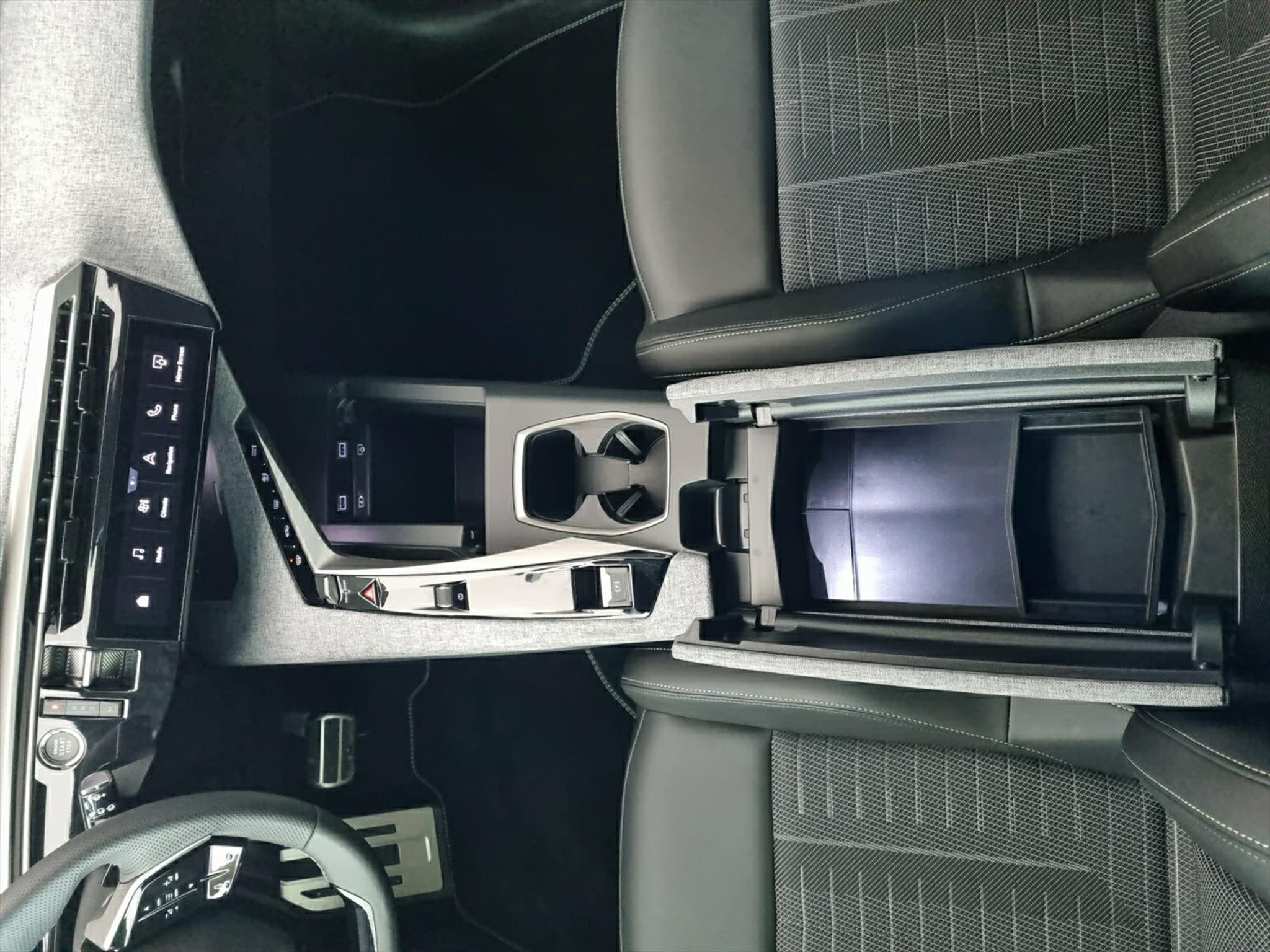 listing desktop thumbnail image 8