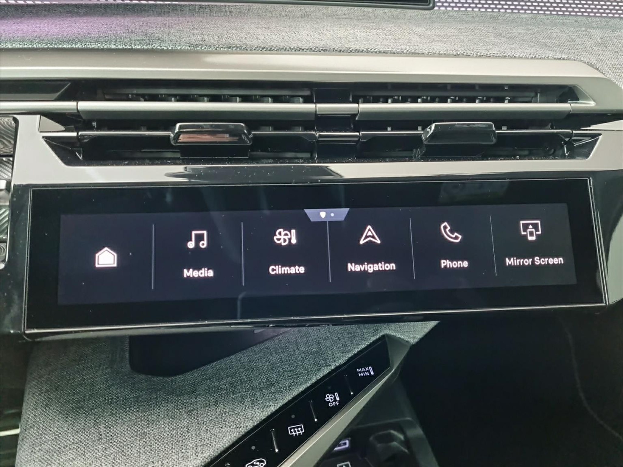 listing desktop thumbnail image 11