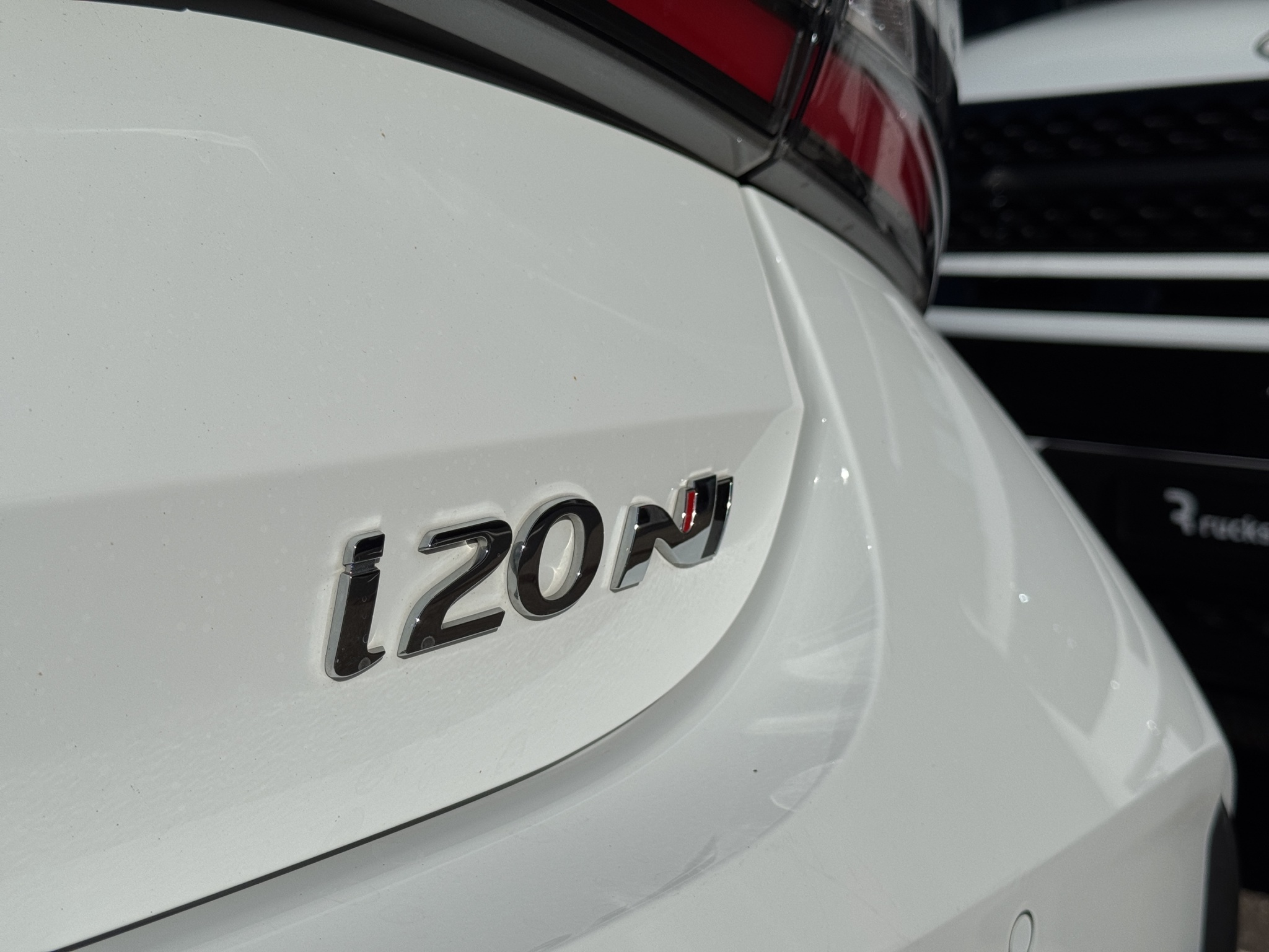 listing desktop thumbnail image 10