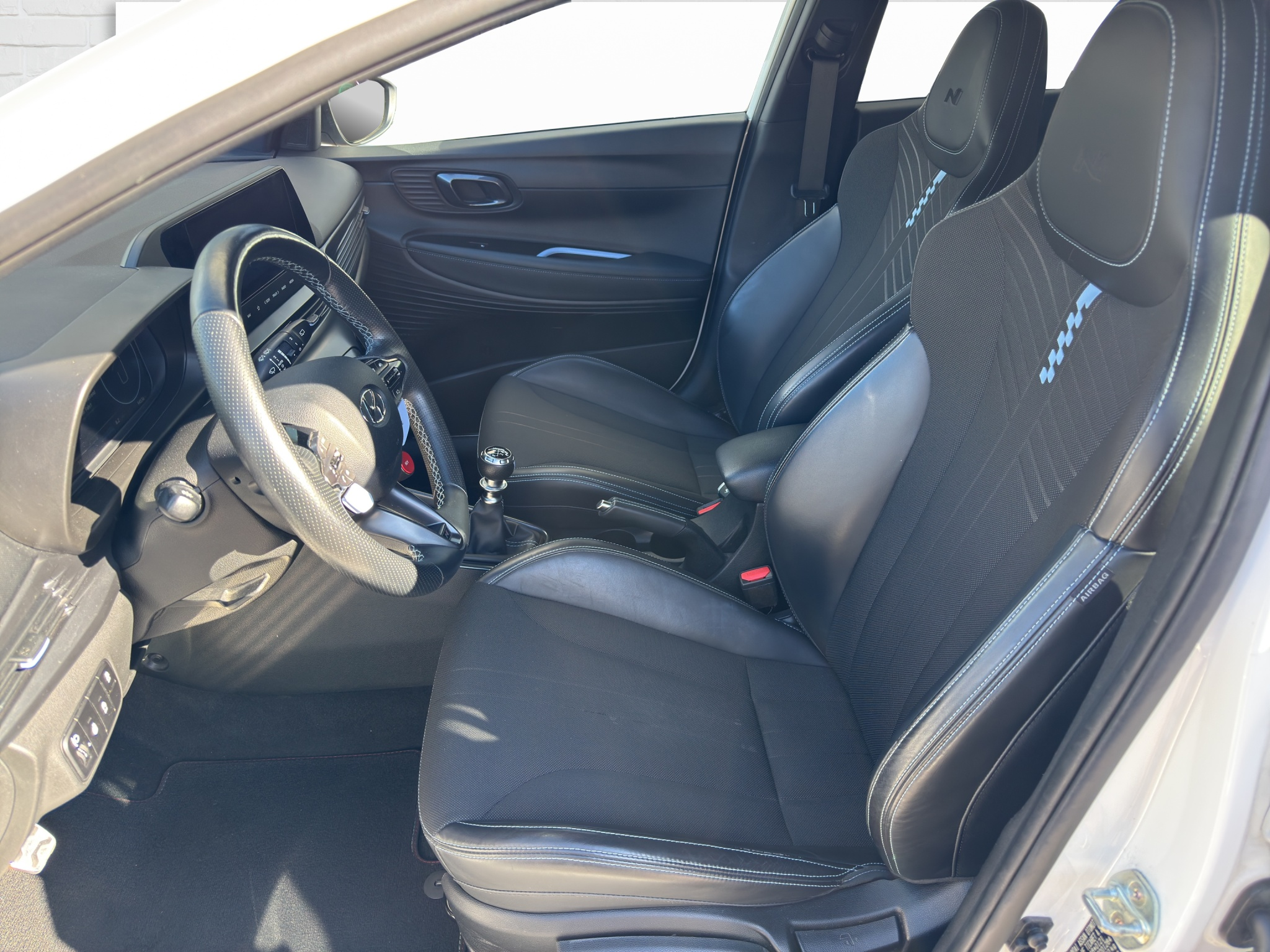 listing desktop thumbnail image 5