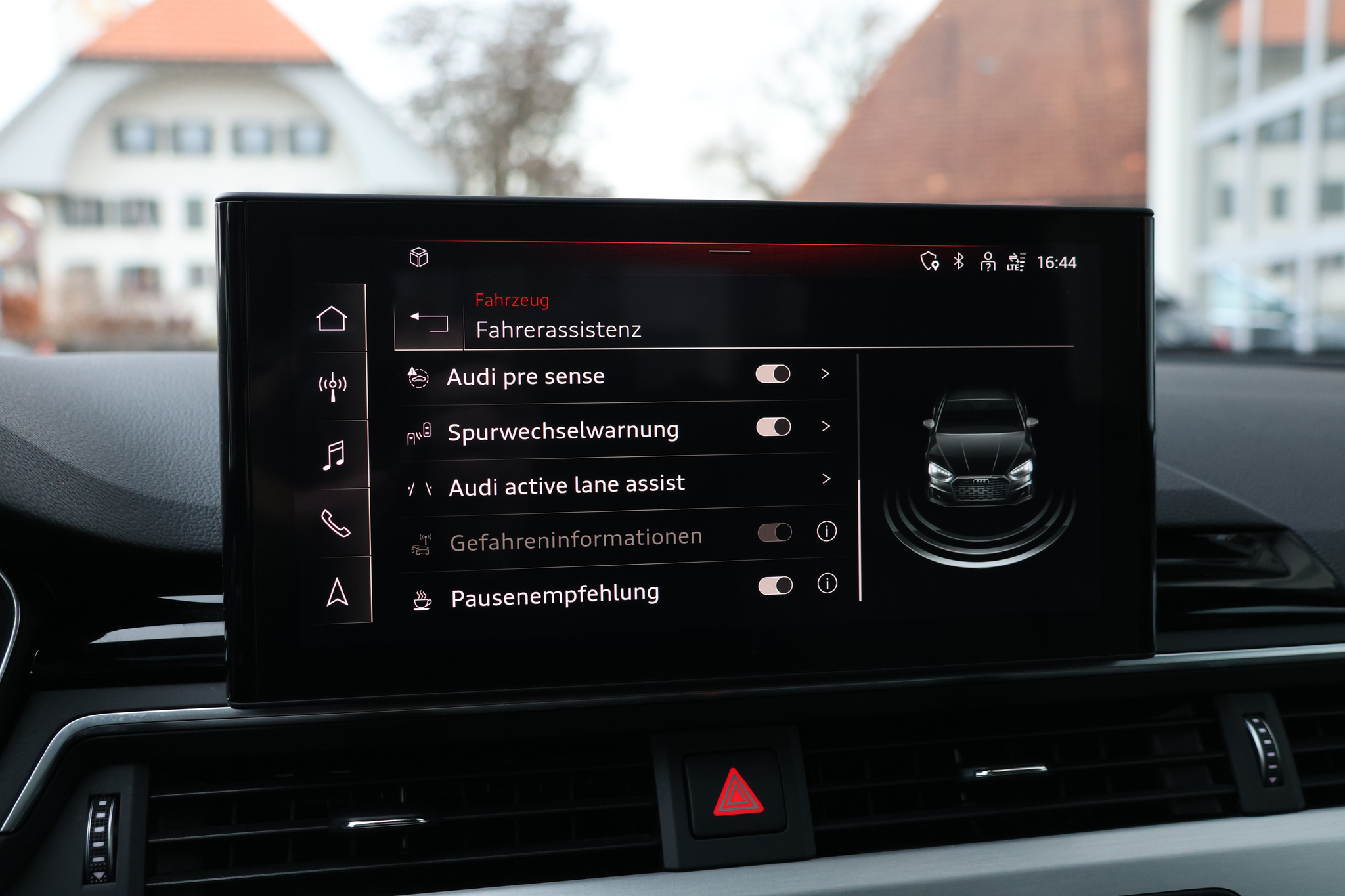 listing desktop thumbnail image 22